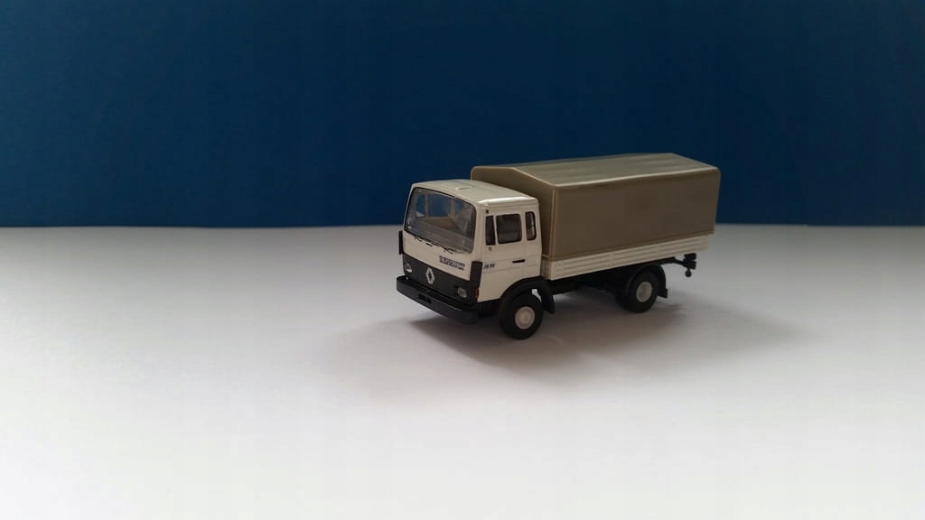 Brekina 34851 Renault Jn 90 grey-white