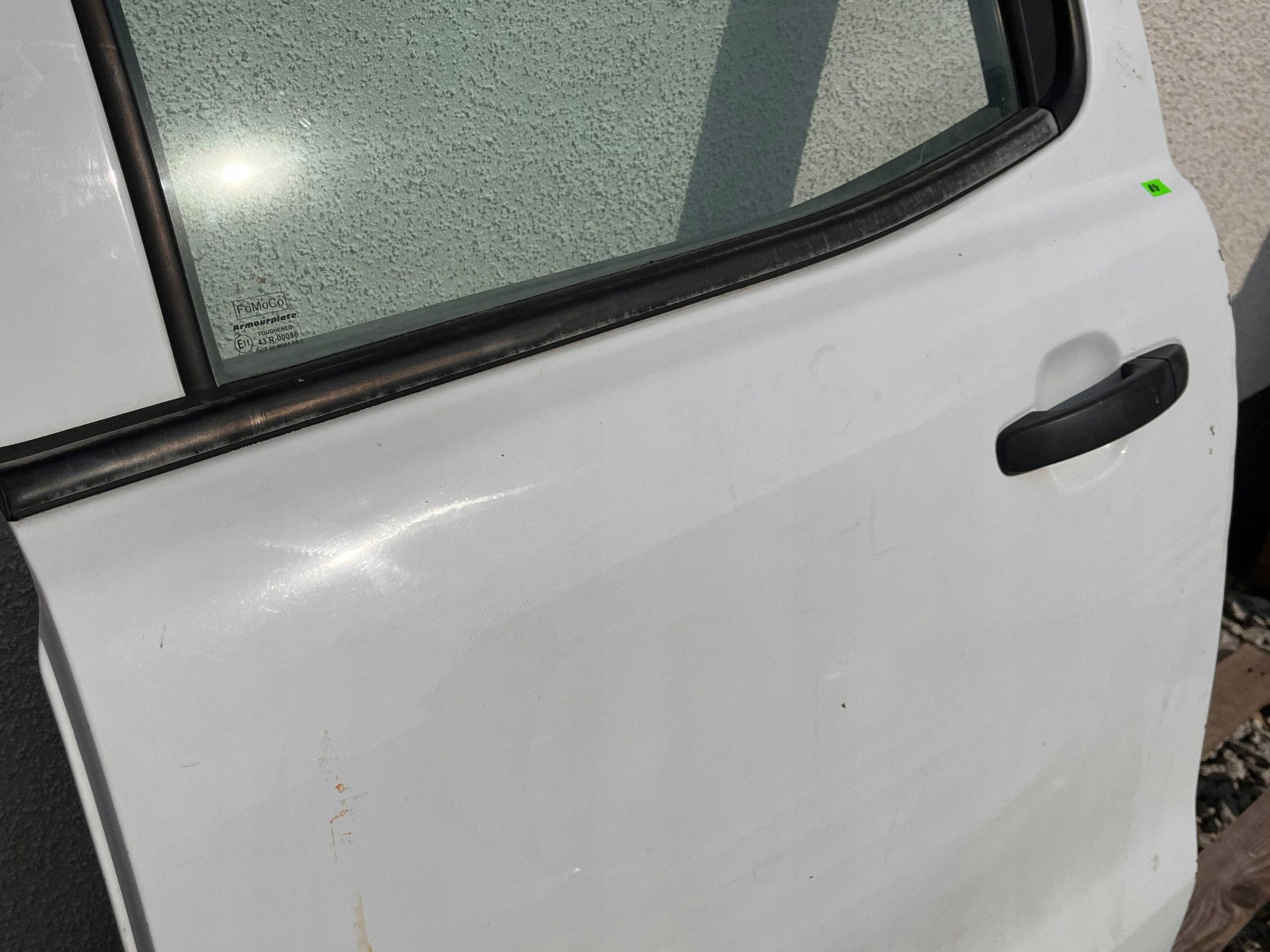 door rear. left side VOLKSWAGEN AMAROK FORD RANGER @M