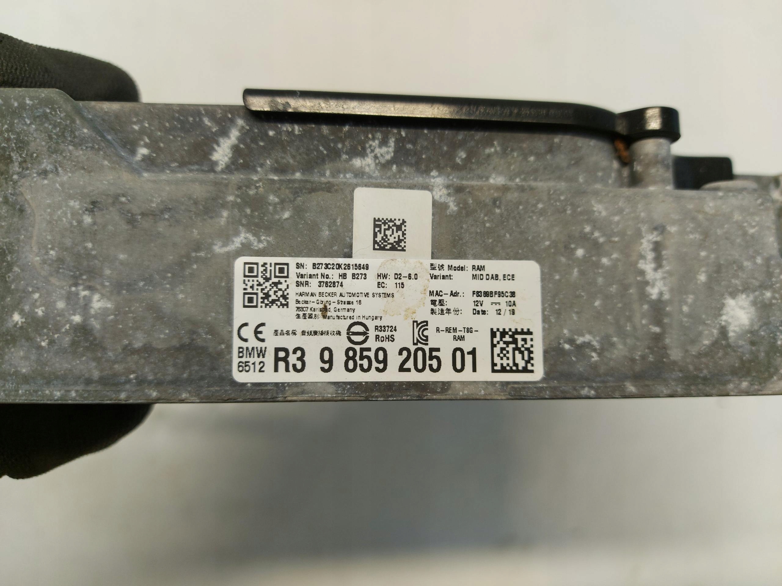 BMW G20 330i sedan 2018 module amplifier ram mid dab 9859205
