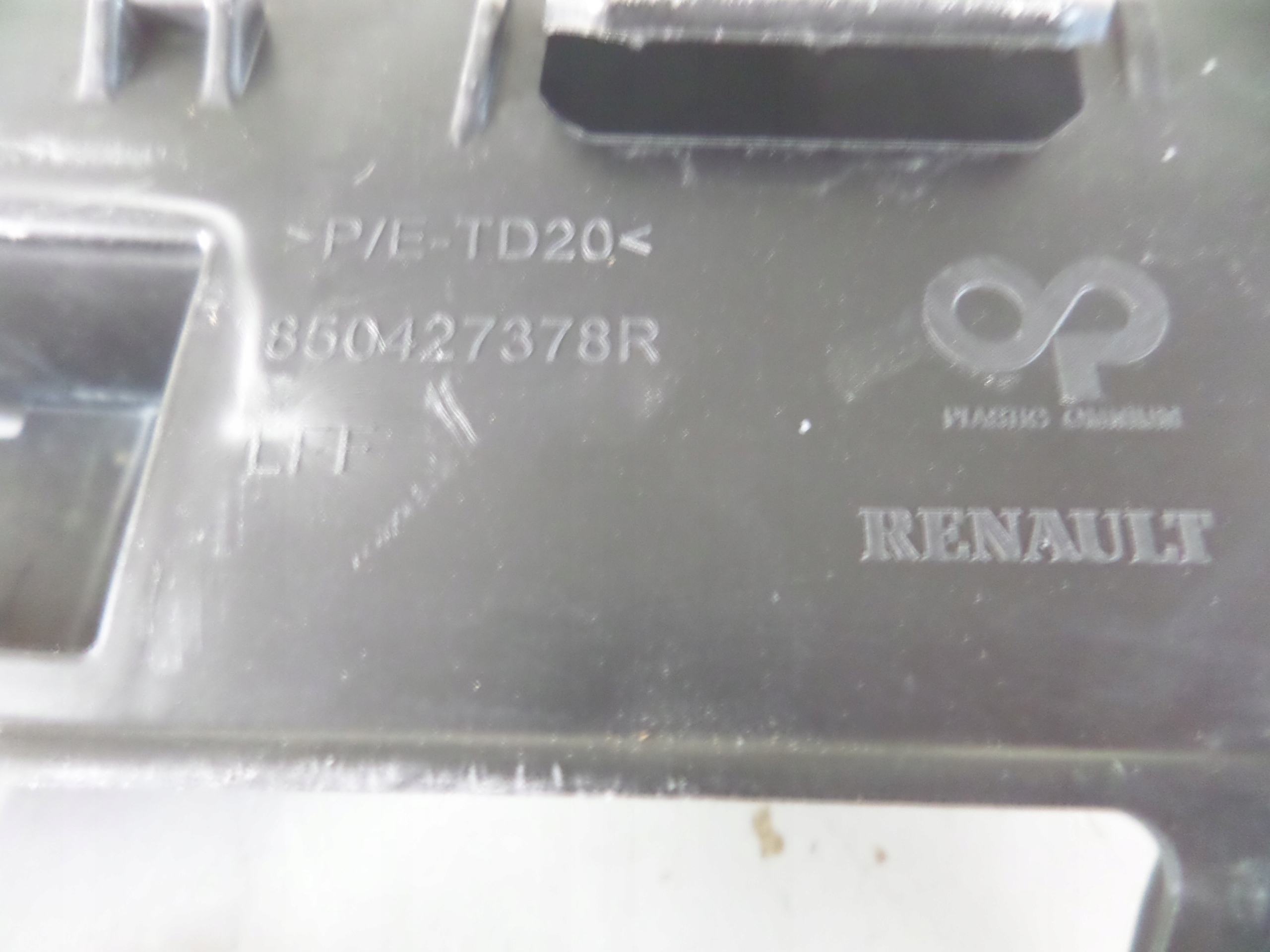 Support Support plaque Arrière RENAULT MEGANE IV 16- Berline