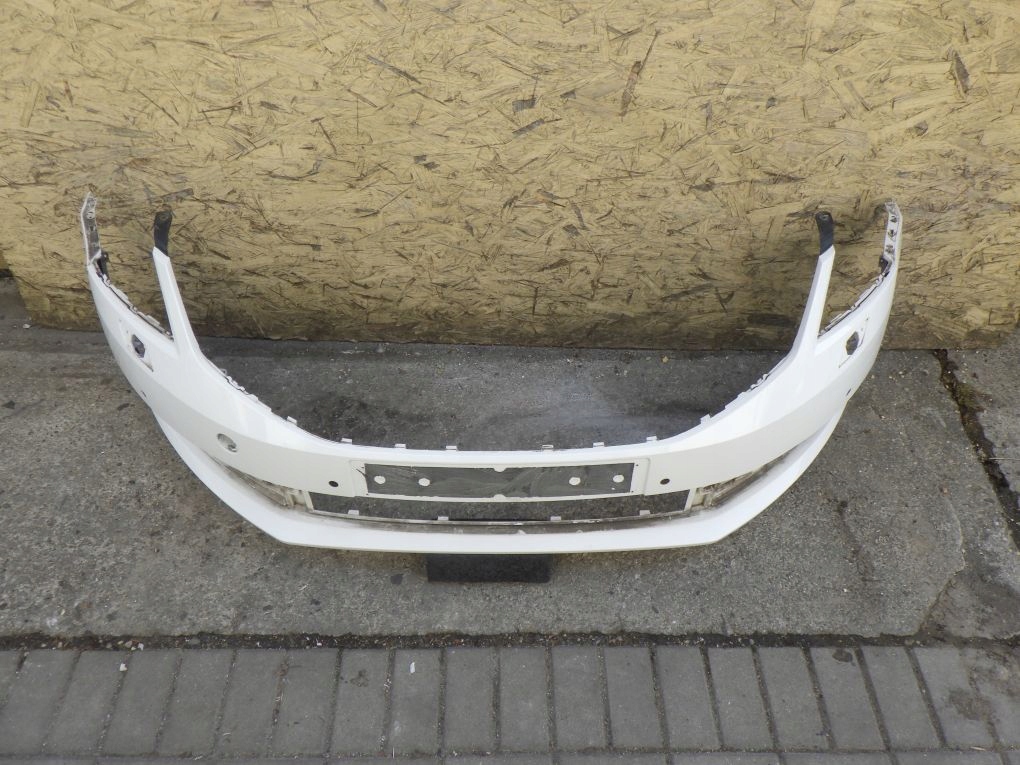 SKODA OCTAVIA III 3 5E0 LIFT 16- front bumper