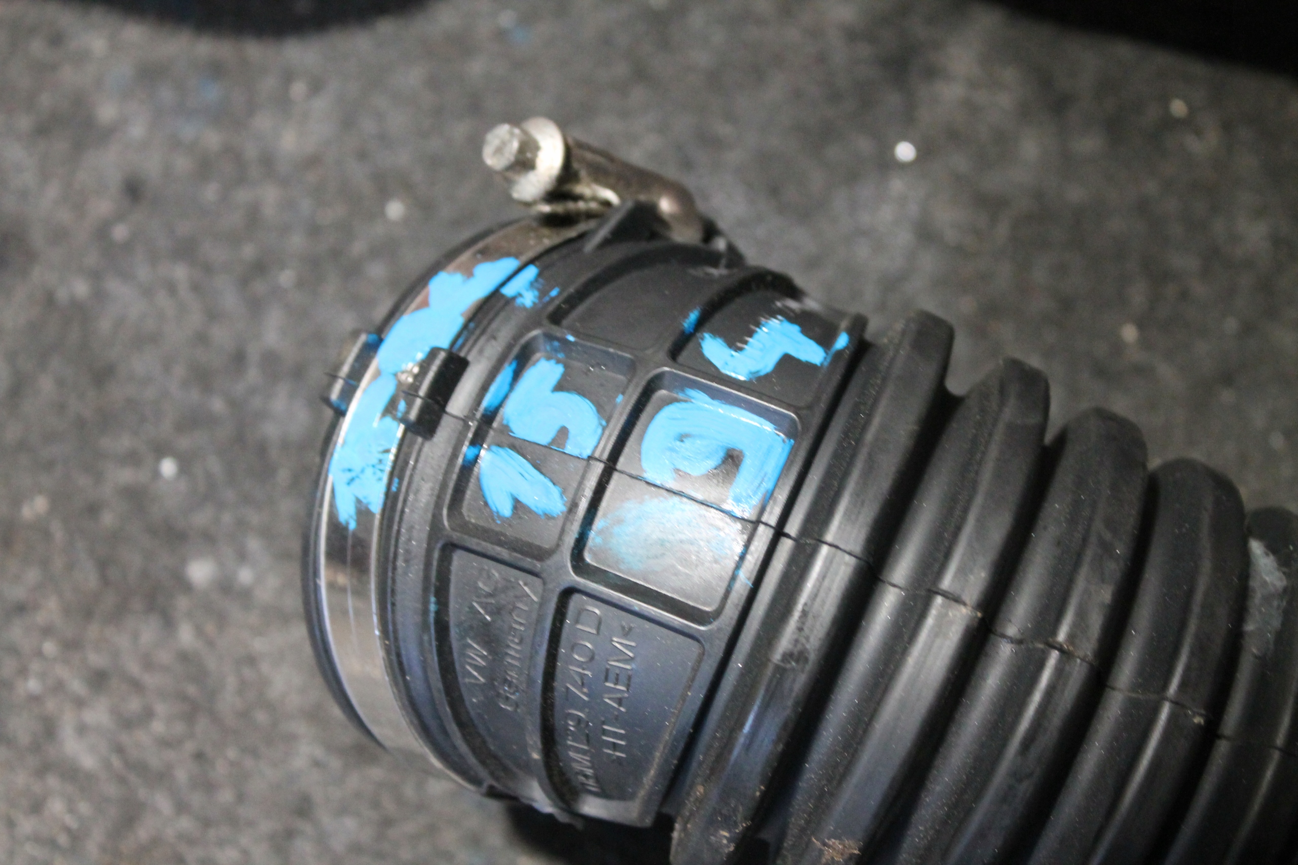 1594. rohr Schlauch luft 06M129665BQ