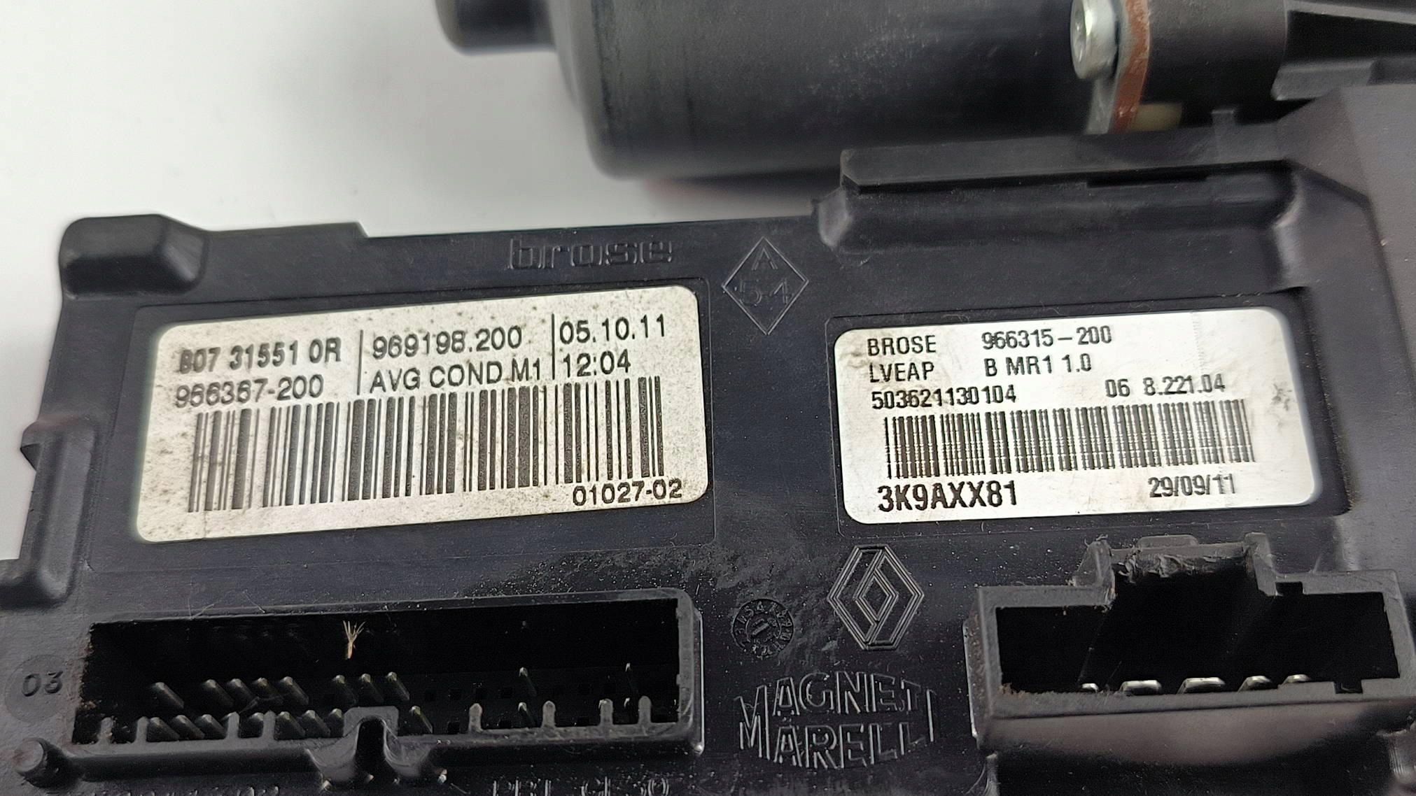 window regulator left front 0130822479 RENAULT MEGANE III