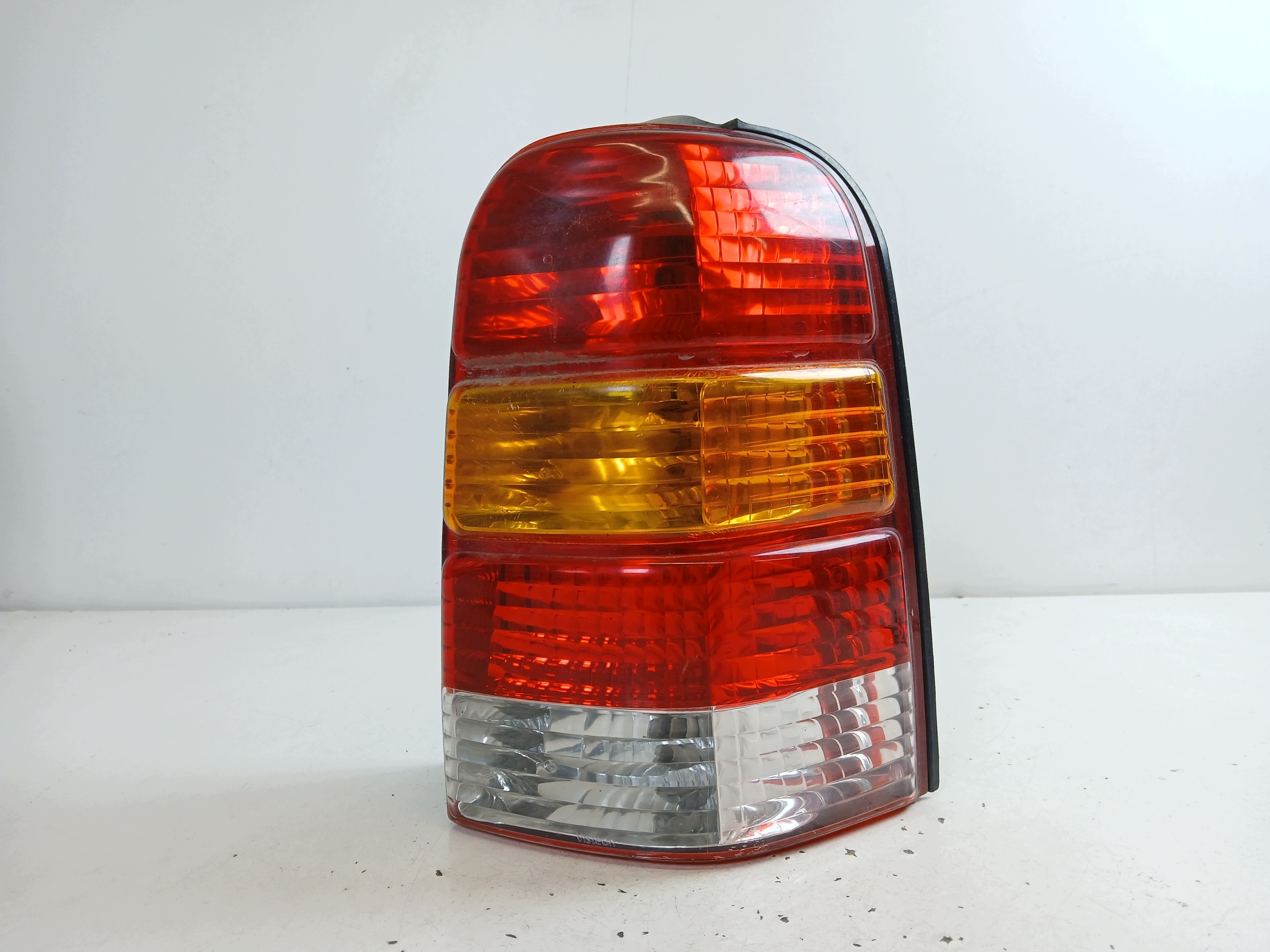 FORD MAVERICK II light right rear part