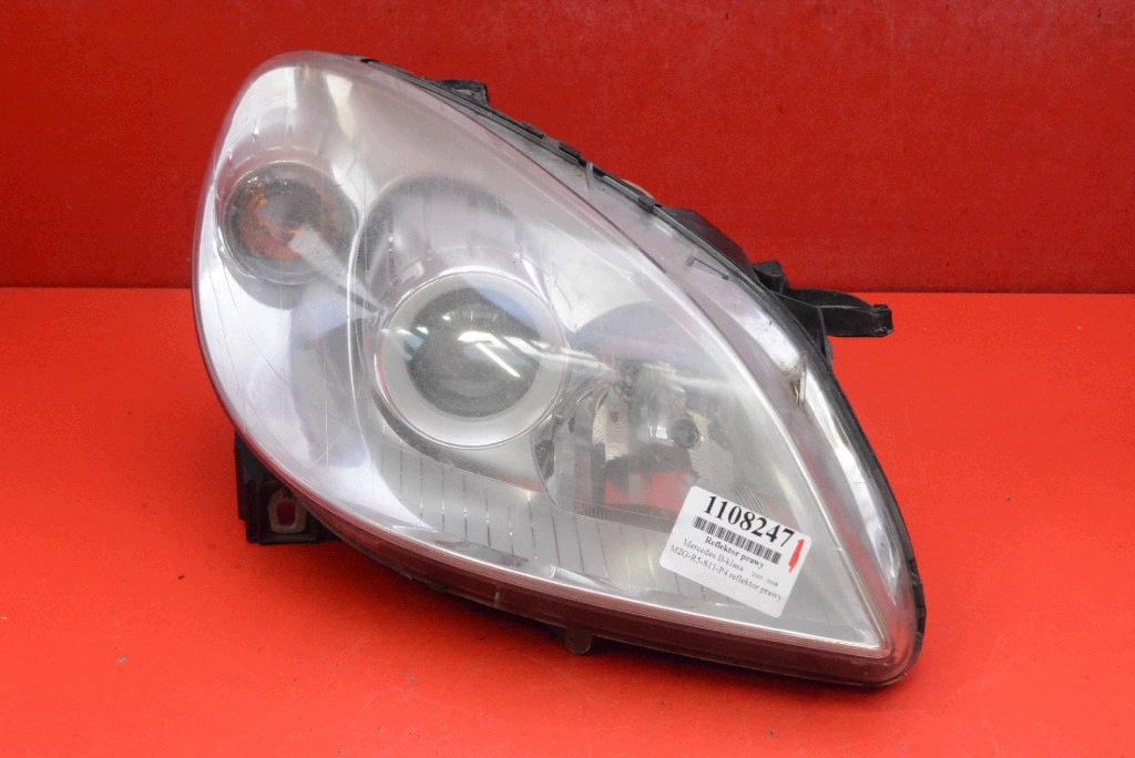 REFLEKTOR right light front lens EU A1698201861 MERCEDES B-KLASA W245