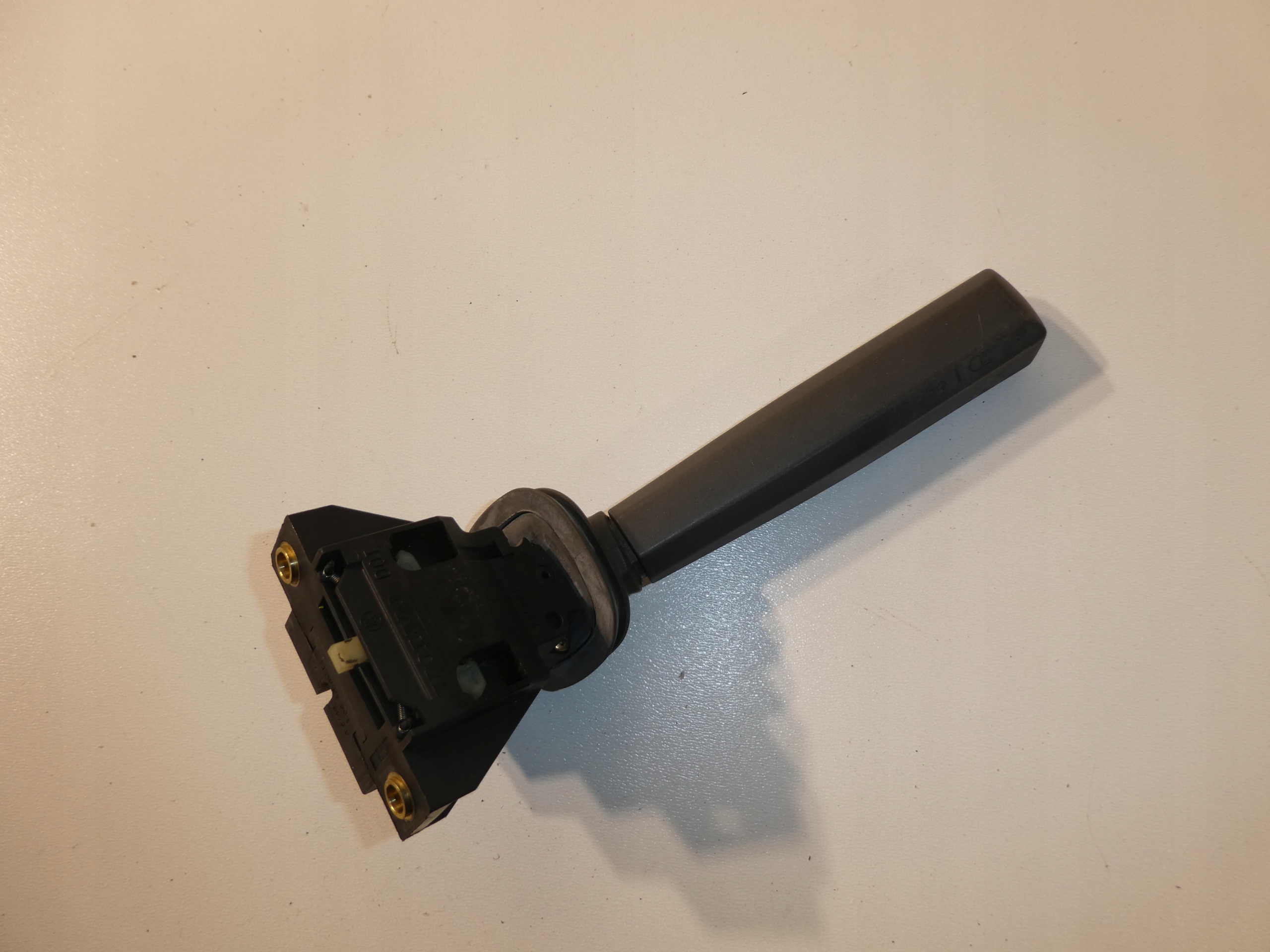 MANETKA indicators VOLVO V70