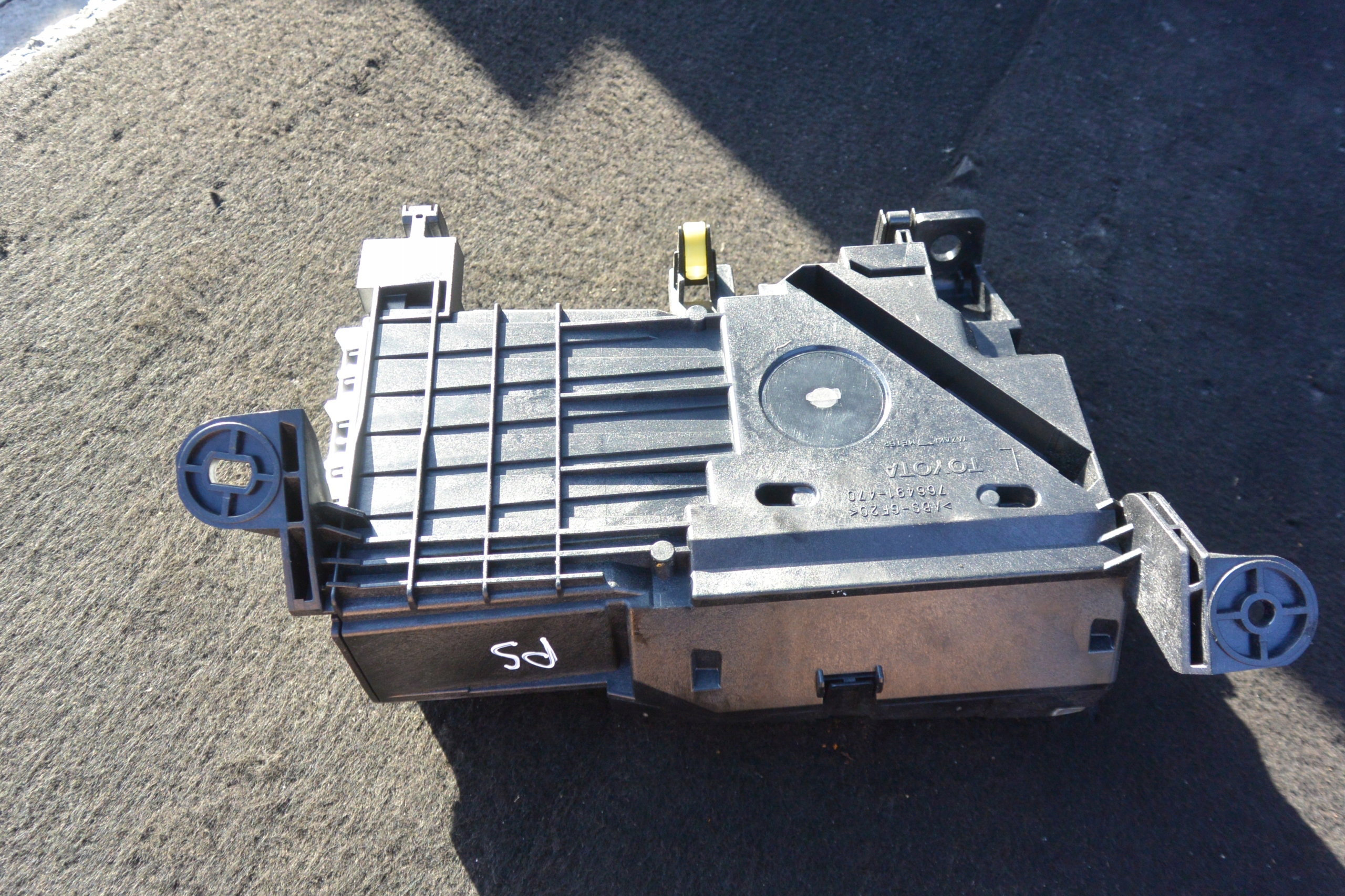 display HEAD UP TOYOTA PRIUS plus + EU KOMPLET