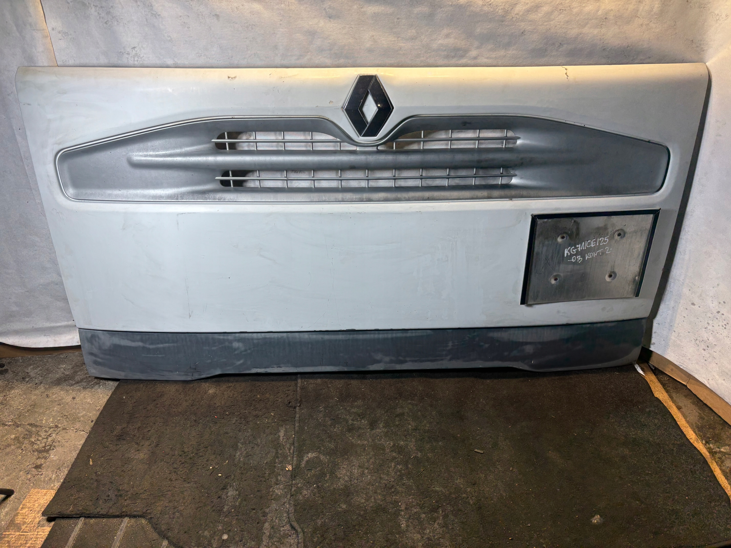 bonnet grille front Renault Premium 5010225151