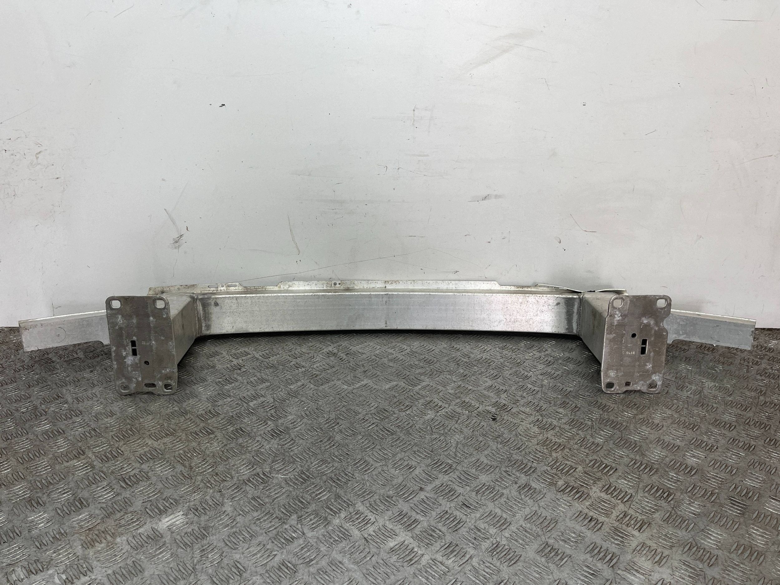 bumper support of the front front AUDI A6 C8 4K 4K0807109