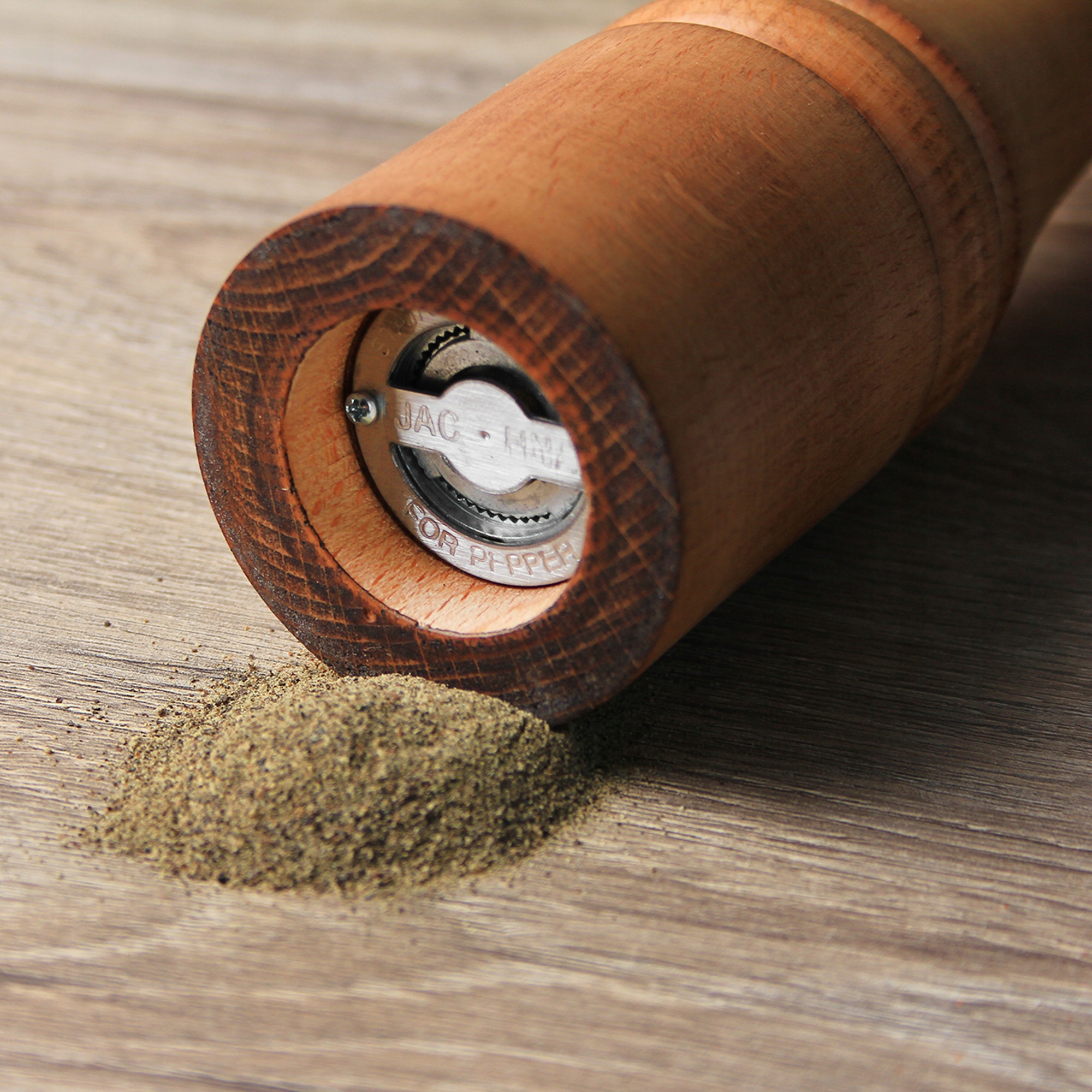 MŁYNKI MŁYNEK DO PIEPRZU I SOLI RĘCZNY DREWNIANY Marka Florina