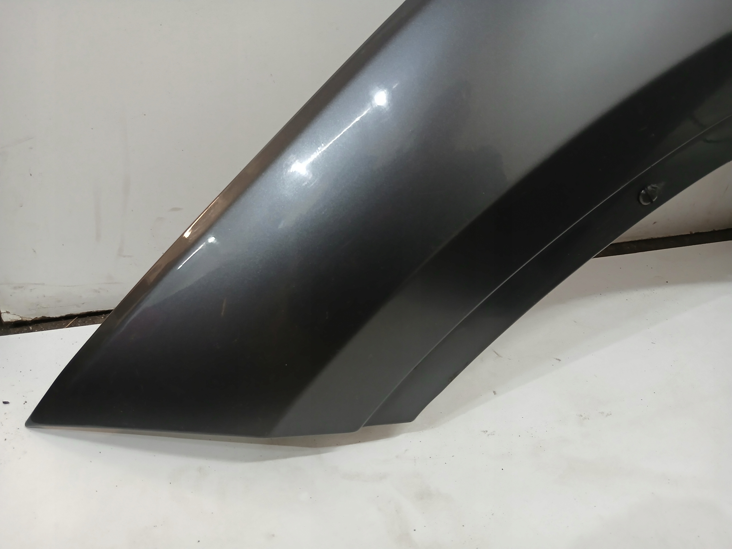 fender left front BMW X1 E84 LIFT B39 OE