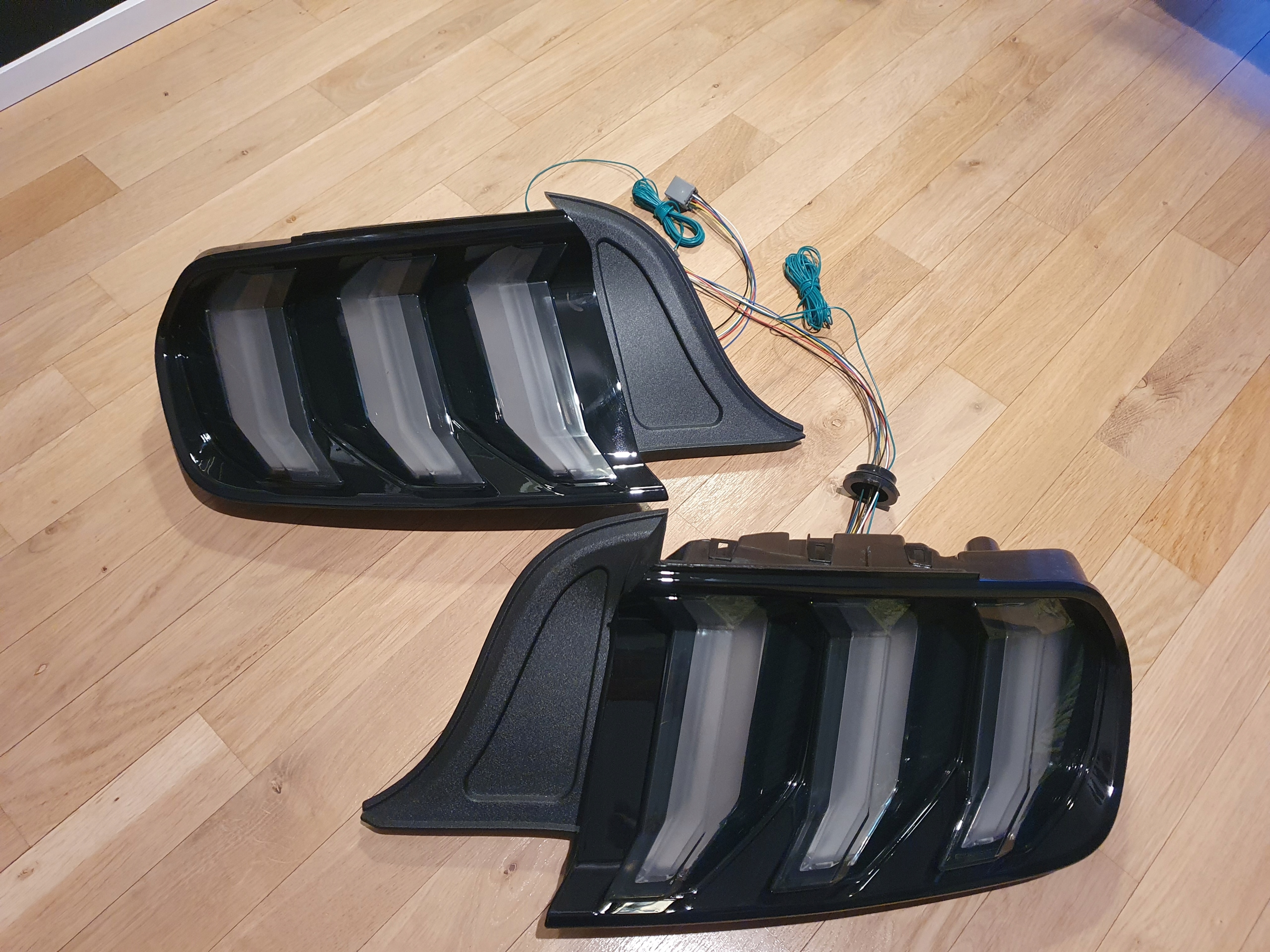 Lampa Lampy tył Mustang VI S550 15- 3.7 V6 5.0 V8