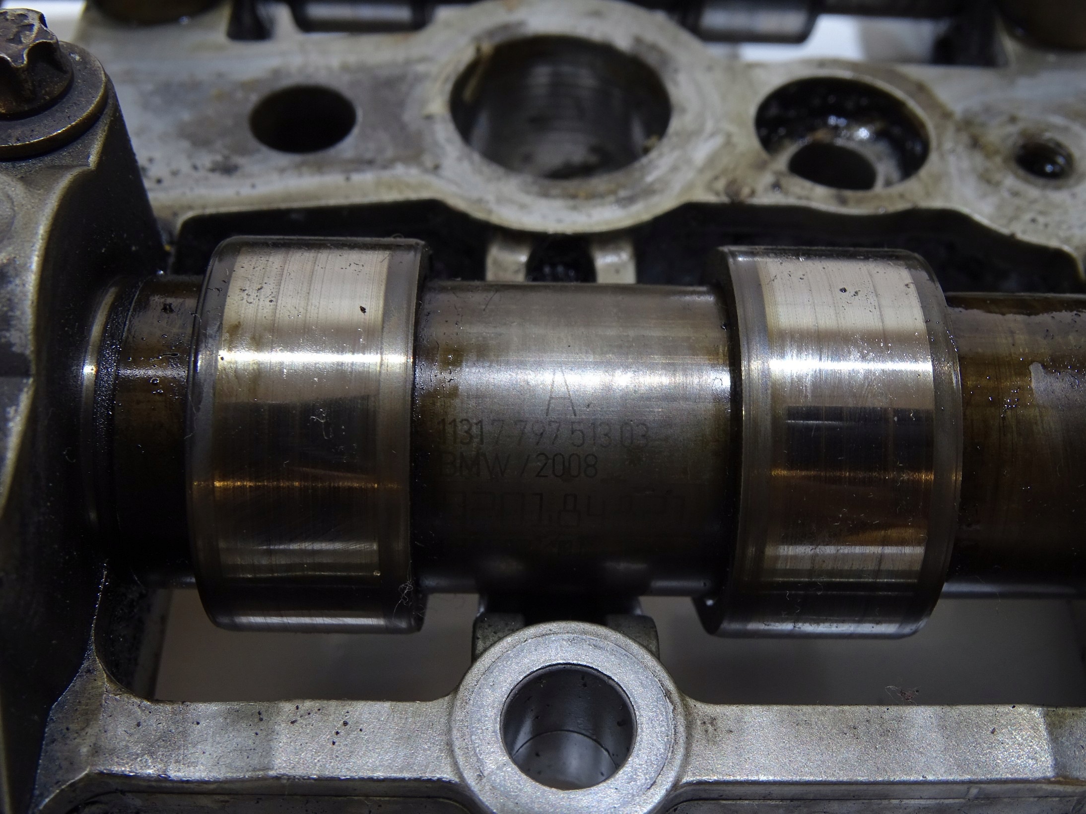 Arbres à cames de la distribution BMW E60 2.0 D N47D20A 7797511 OE
