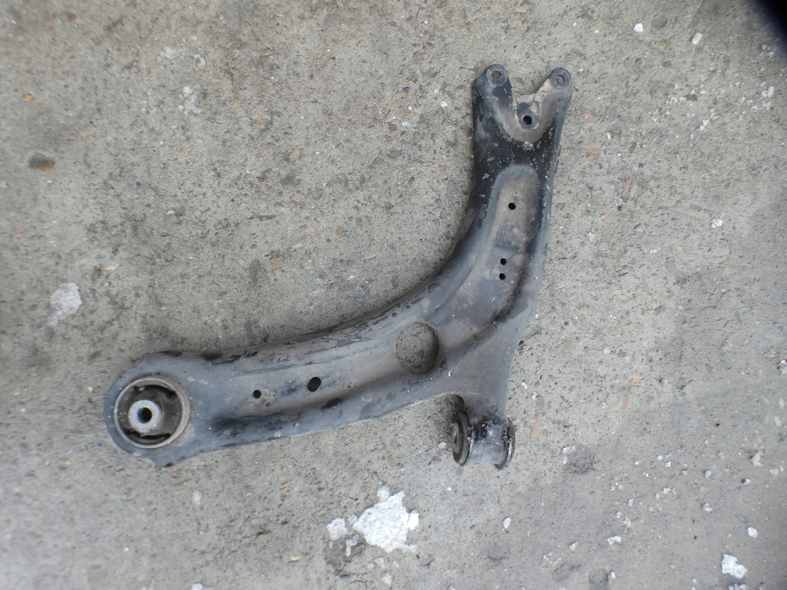 VW PASSAT B8 SKODA SUPERB 3V0 arm left right front 3Q0407153B