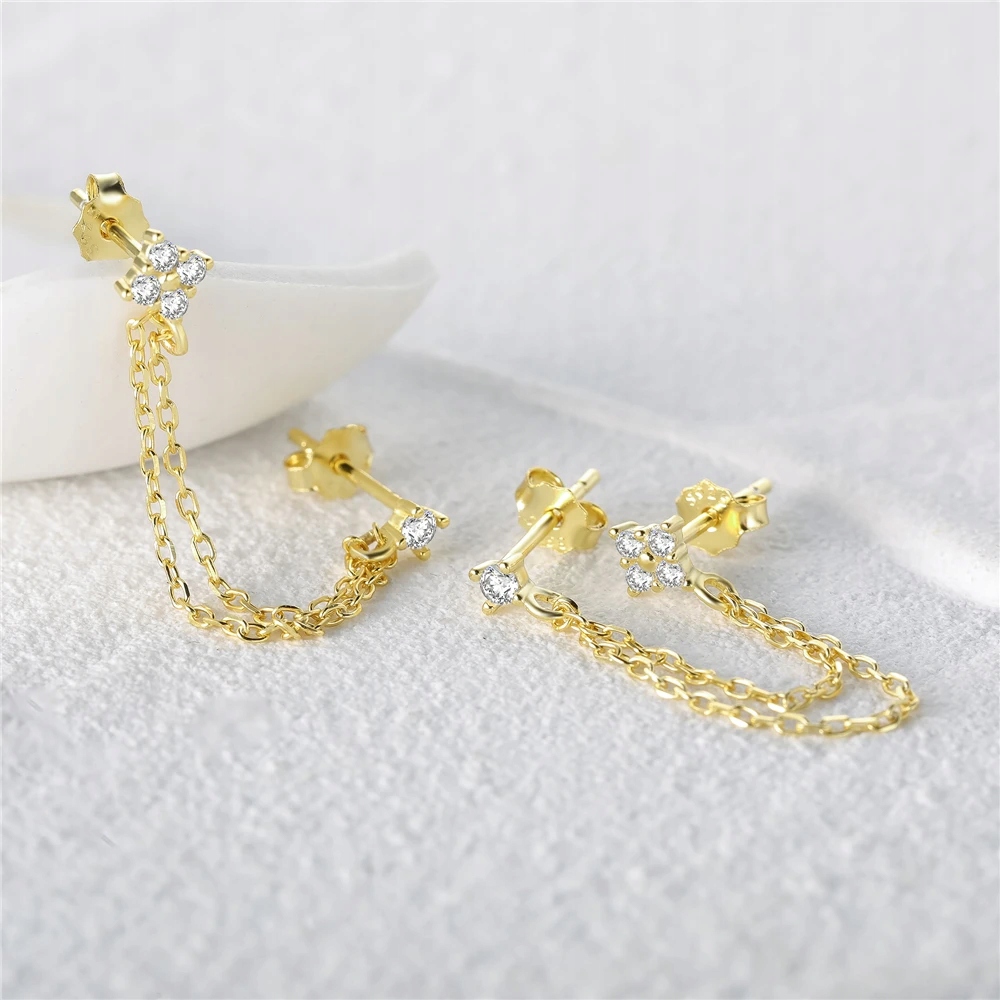 Aide Double Chain Studs Three Zircon Small Chain Tassel Cechy występuje w komplecie