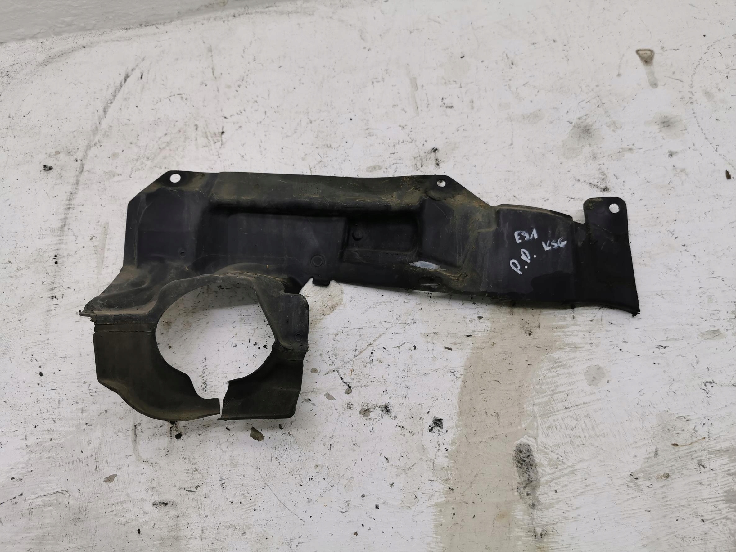cover of control right BMW SERIA 3 E90 E91 05-12