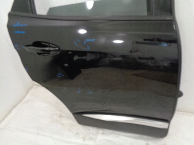 PEUGEOT 3008 II DRZWI PRAWE TYLNE KTVD 17R Kolor czarny