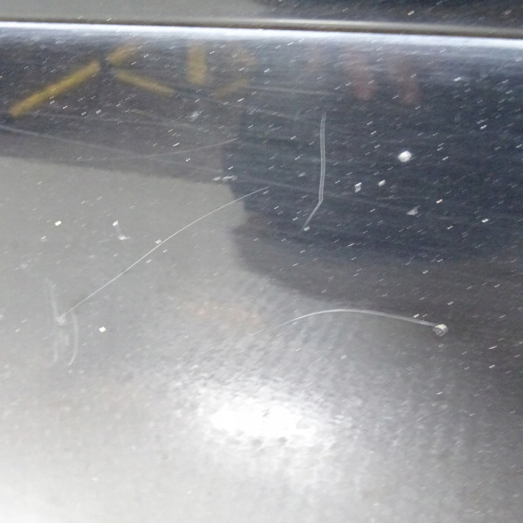 SUBARU LEGACY IV sedan door front left 32J