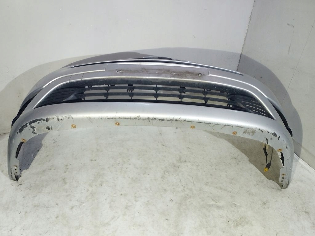 Citroen C4 Picasso and bumper front front EZRC