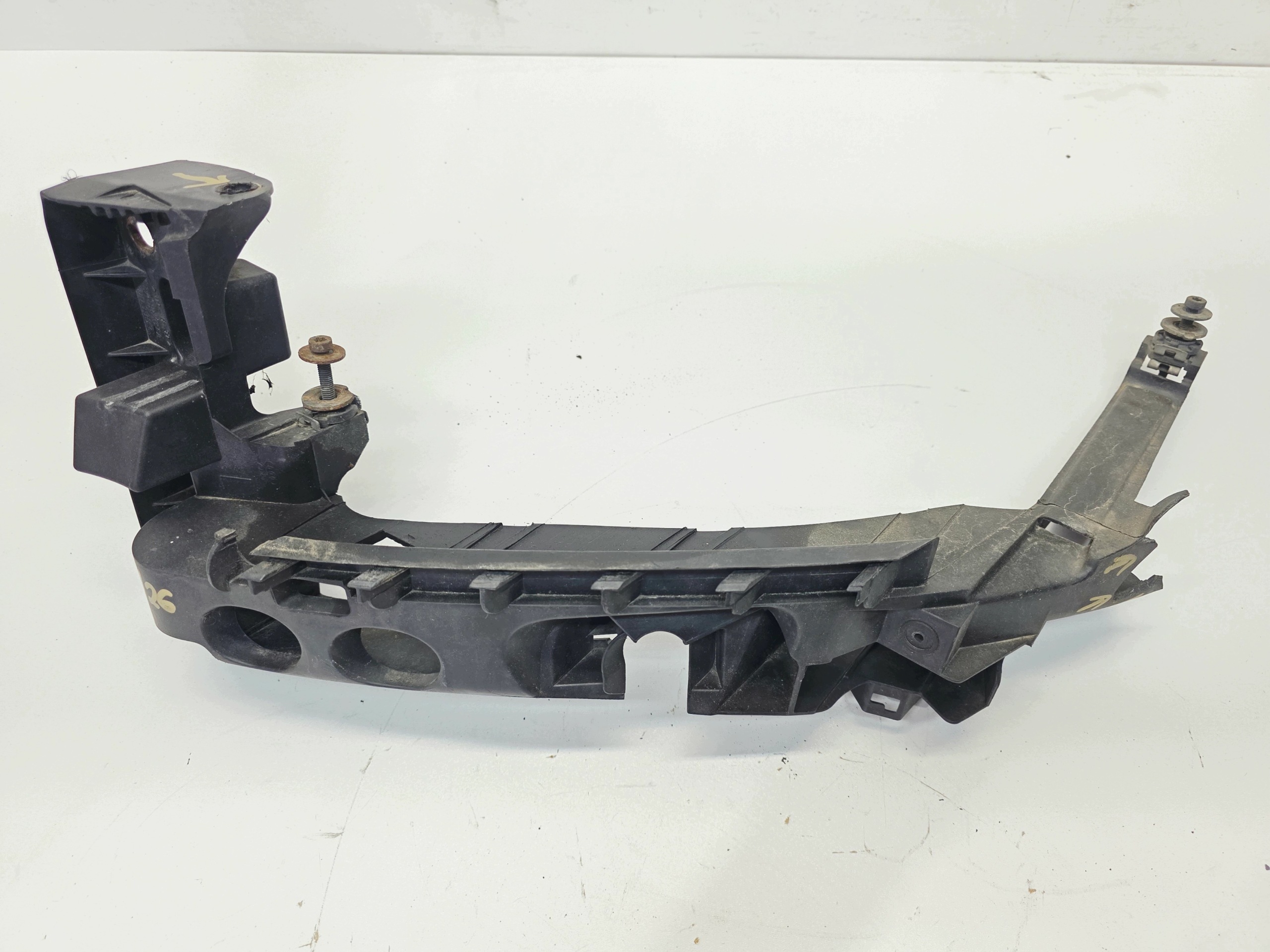 support holder REFLEKTORA left AUDI A3 8P LIFT 8P0805607 3/26