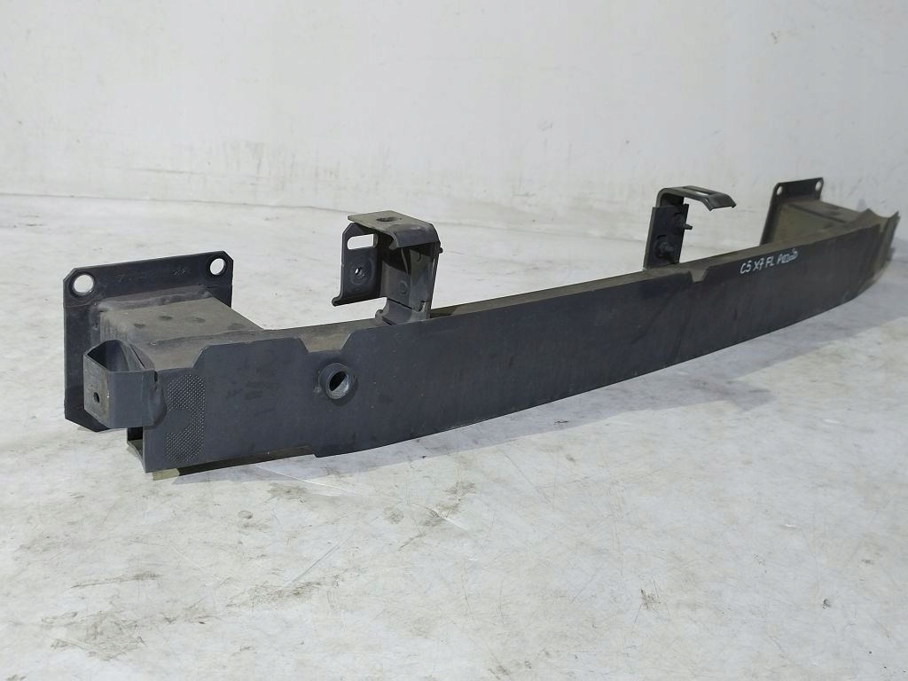 Citroen C5 X7 sider below bumper front