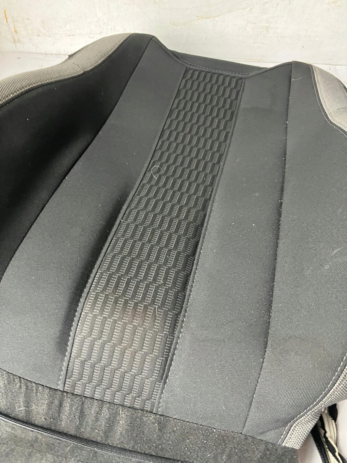 OPARCIE seat PEUGEOT 308 T9 right front