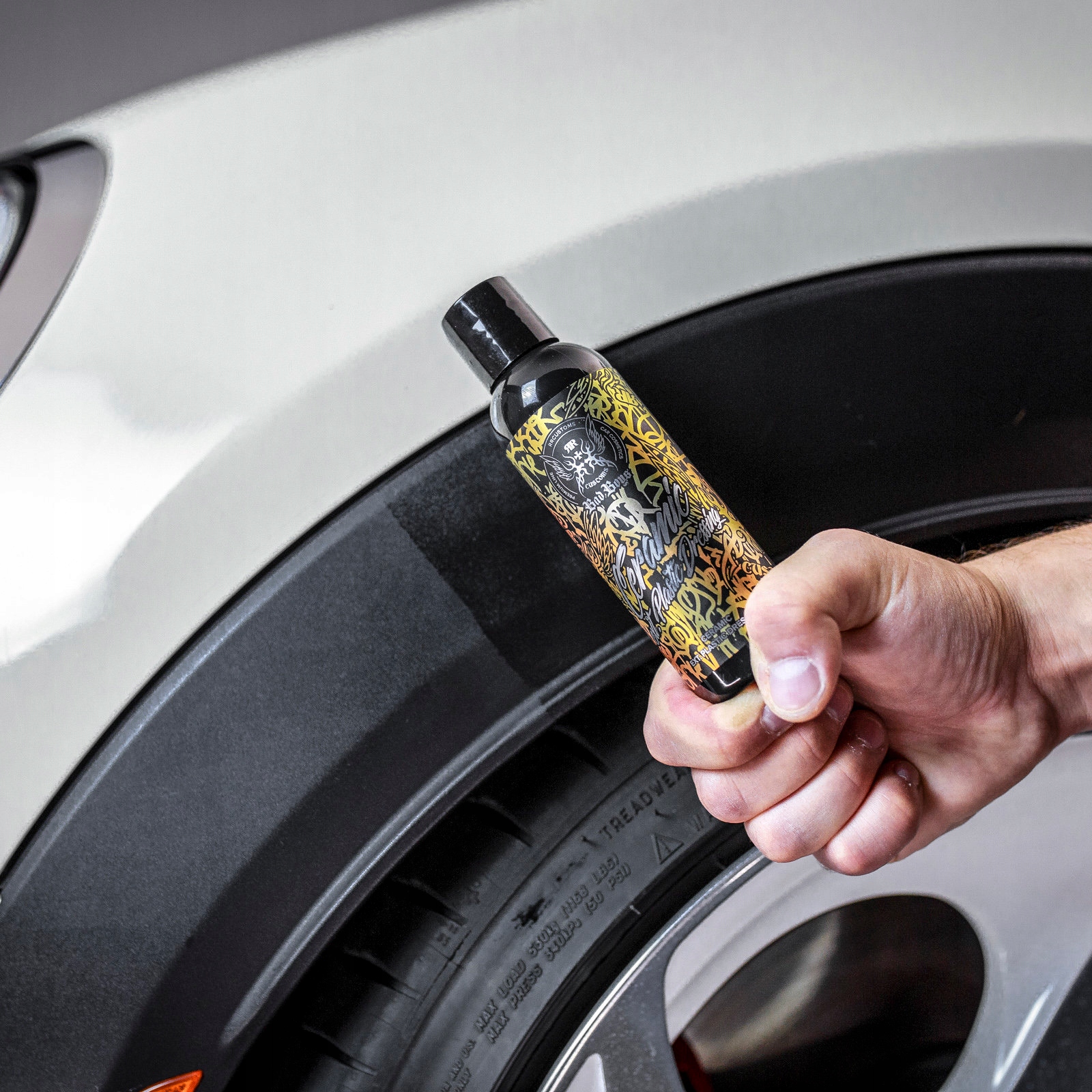 RR Customs BadBoys Ceramic Ext Plastic Dressing 150ml Czernidło do plastiku EAN (GTIN) 5903678004361