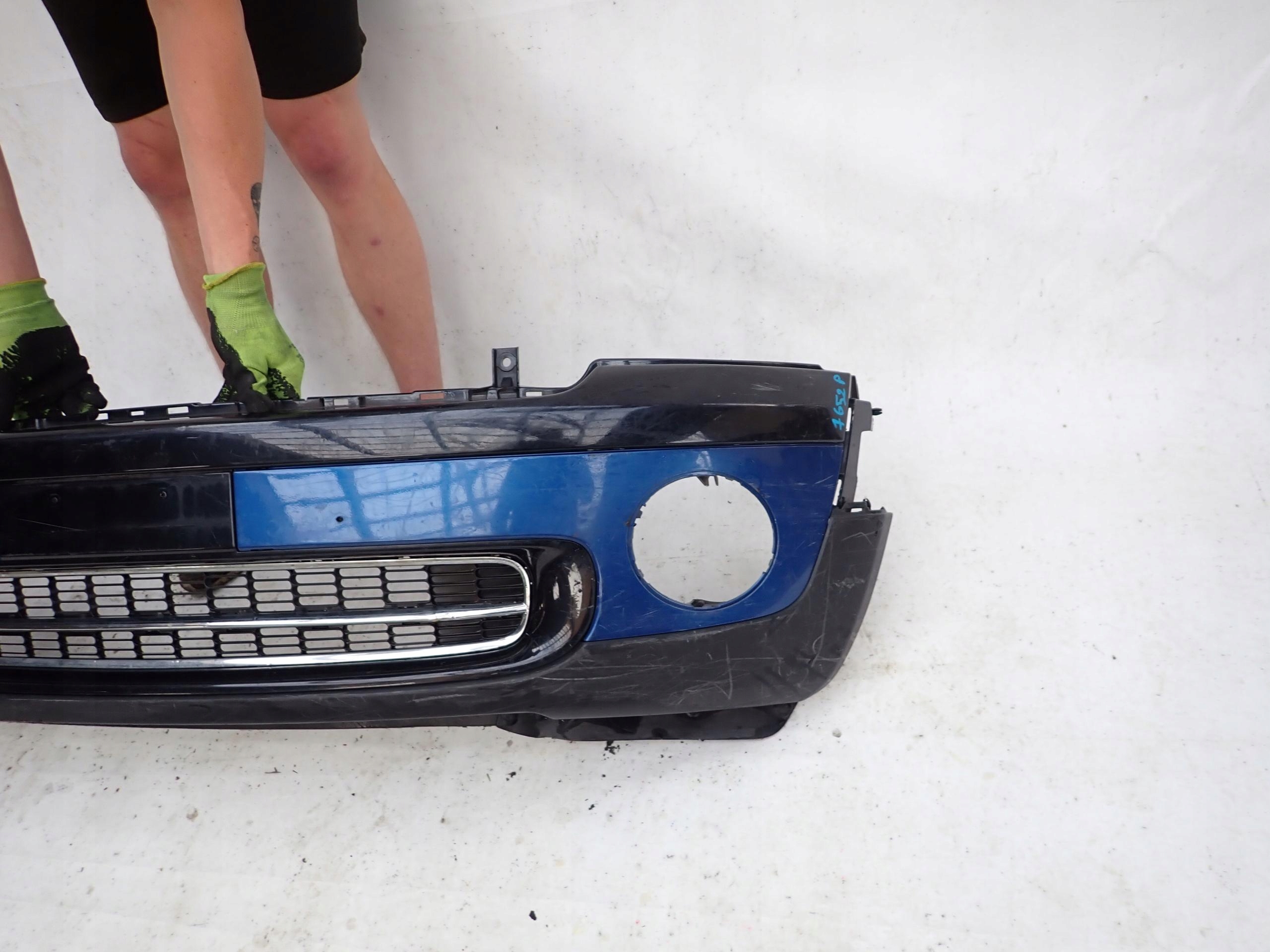 MINI COOPER ONE R56 bumper front front 07