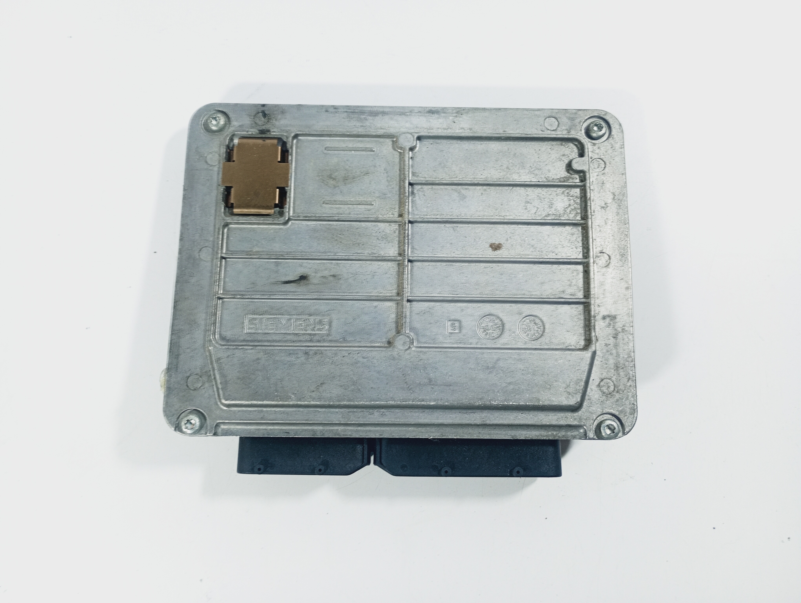 computer Centralina Motore OE 047906033C Skoda Fabia e 1 99-07