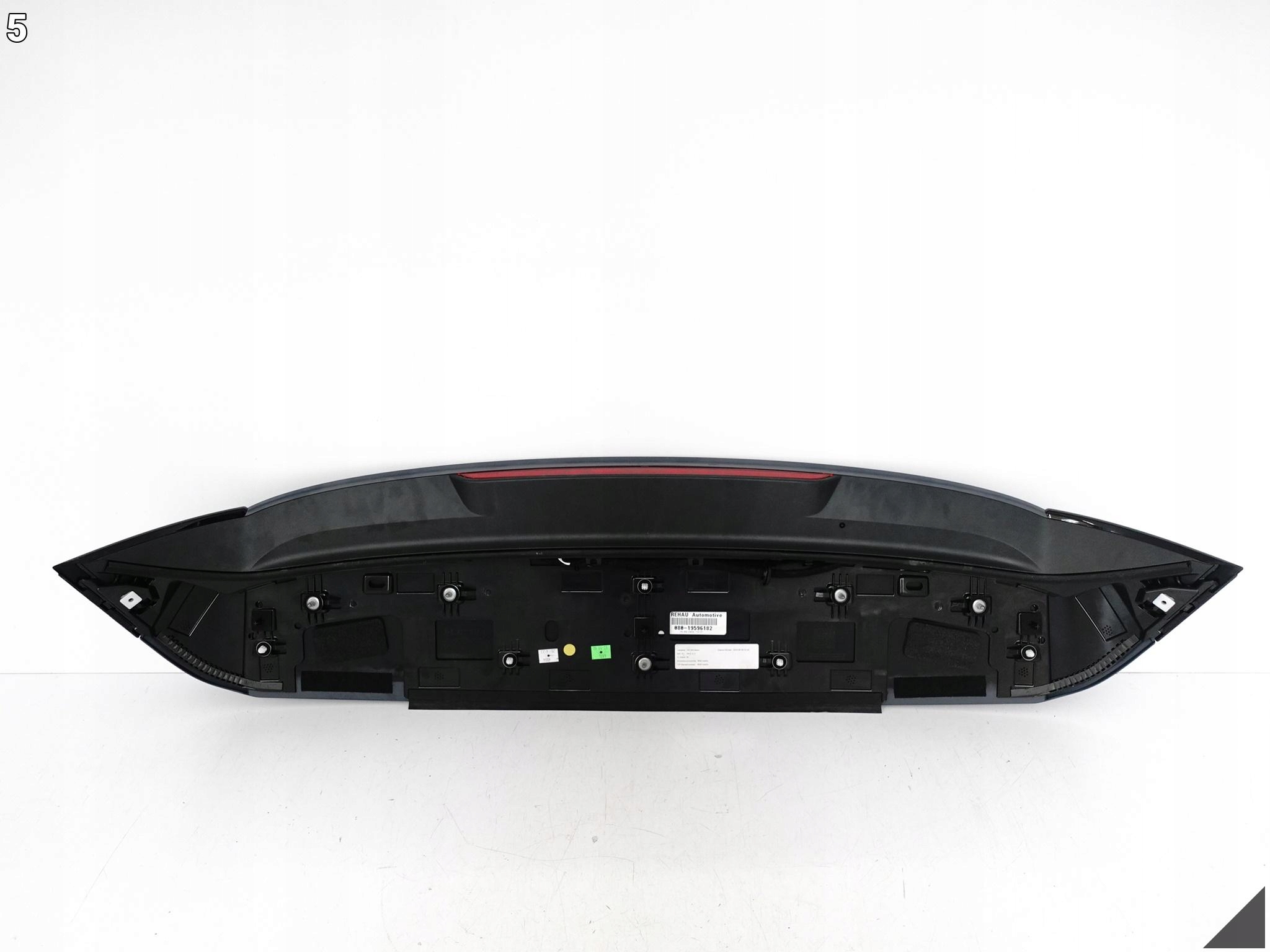 VW GOLF 8 VIII 5H0 5H6 19- upper SPOILER LOTKA bonnet boot light STOP