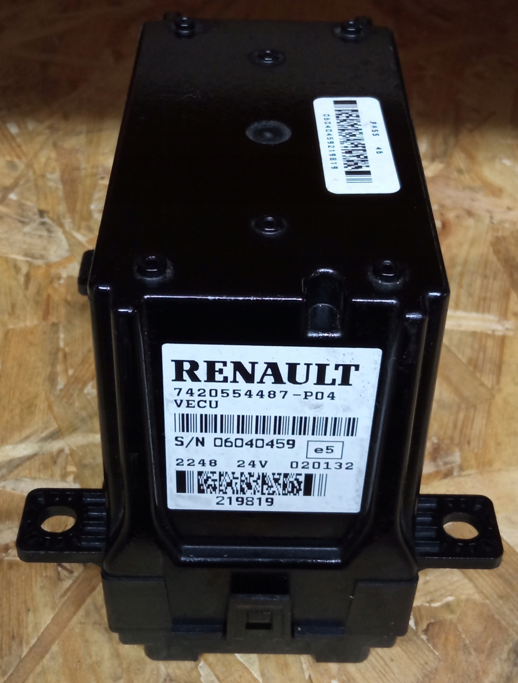 7420554487 - Драйвер vecu Renault Renault Premium Magnum DXI