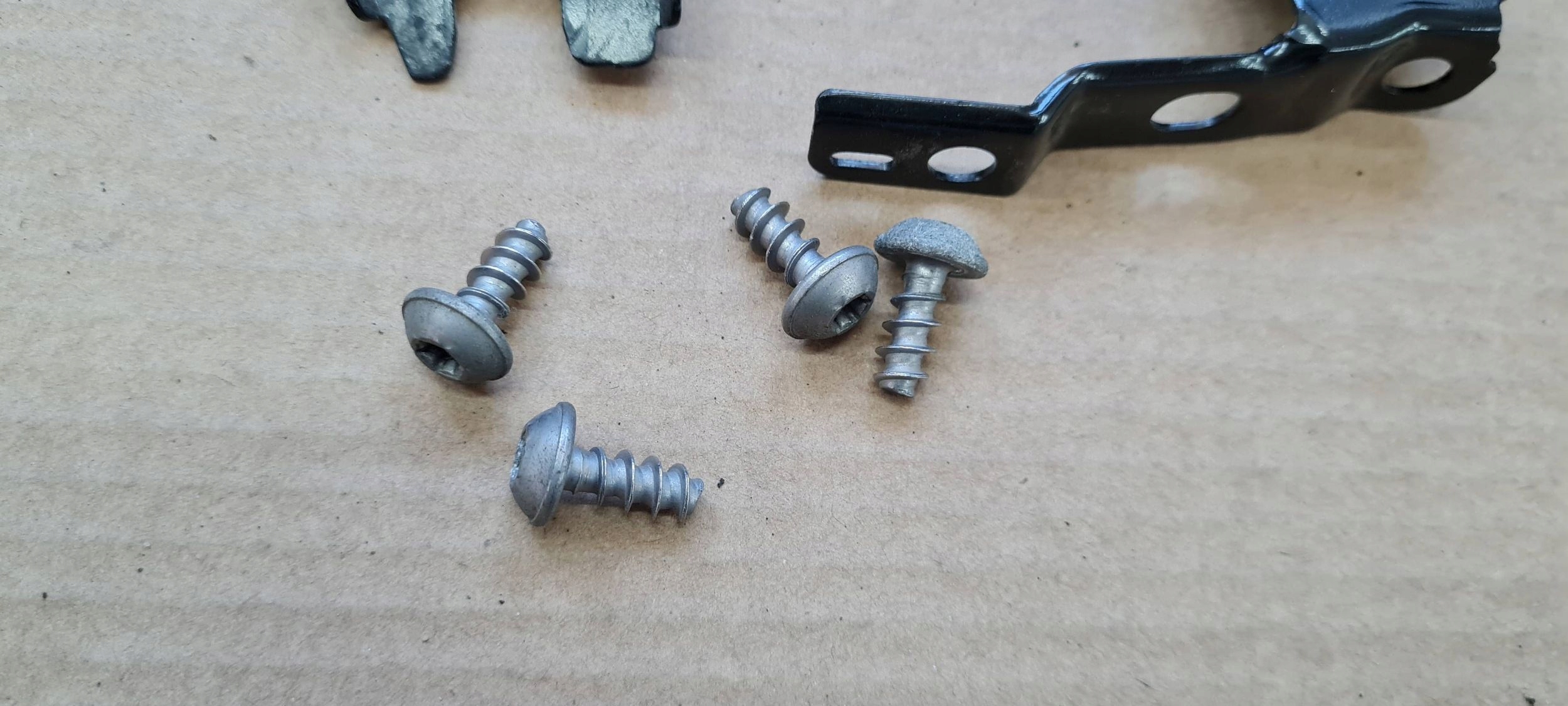 A5 8T LIFT bracket holder lights supports left right KOMPLET A4 B8
