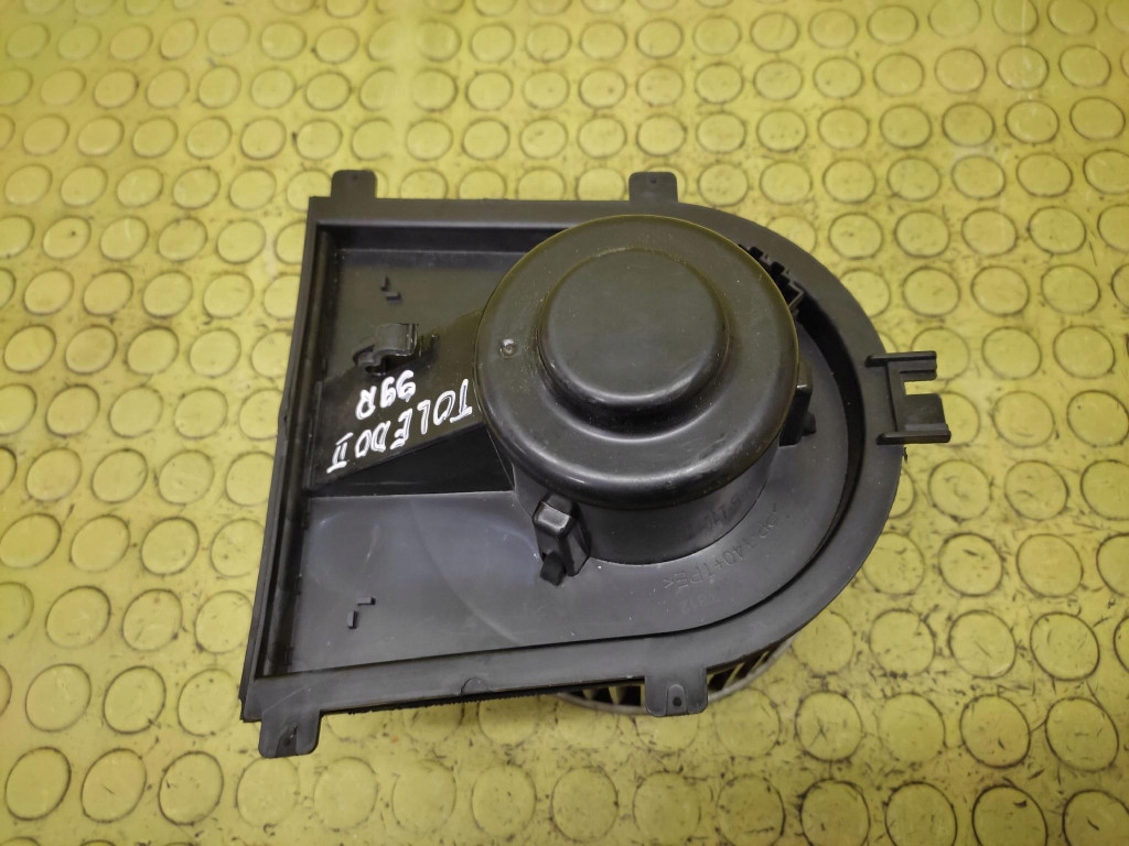 SEAT TOLEDO 2 heating air