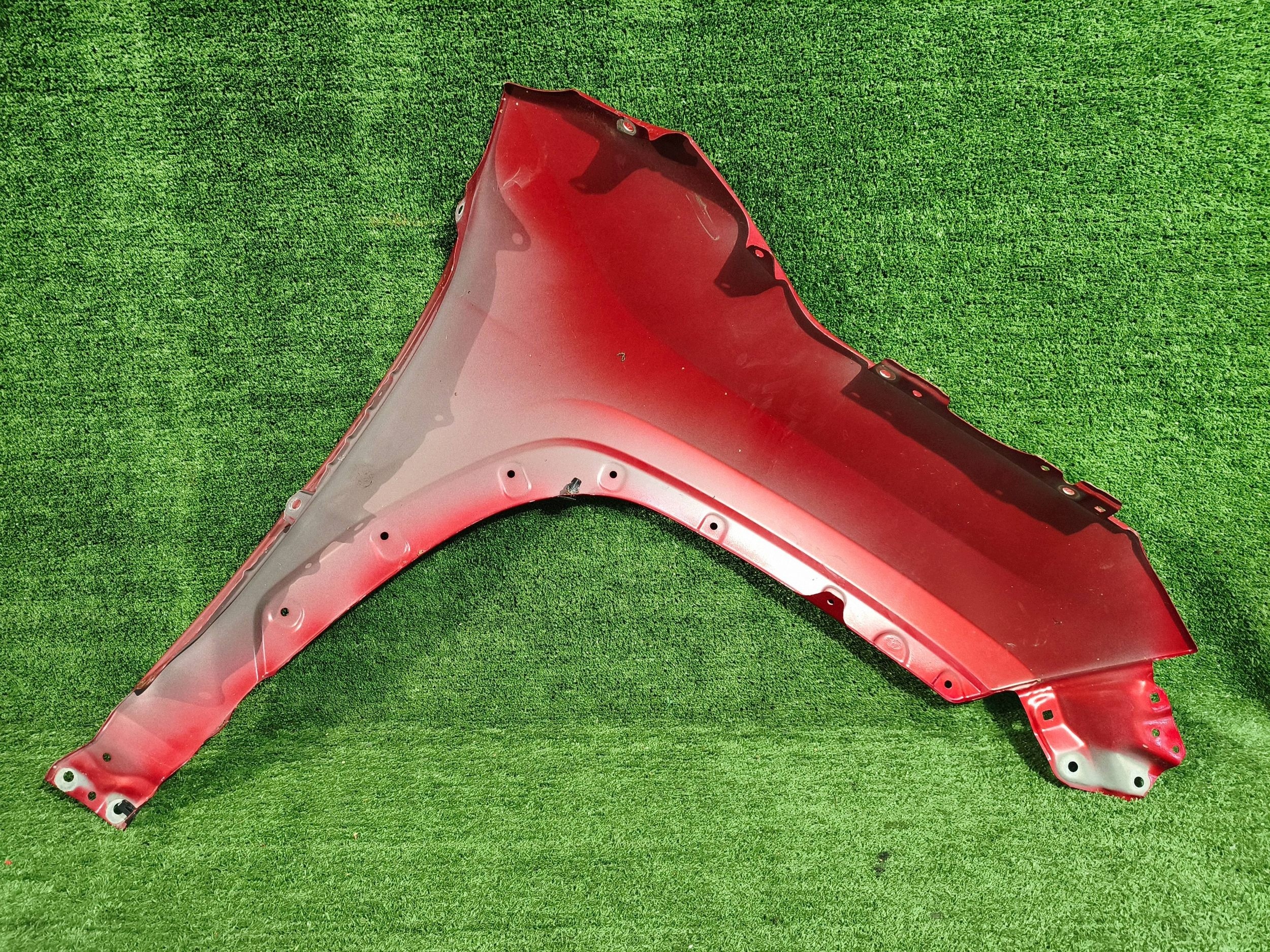 fender front left TOYOTA RAV4 V 18- NR.794