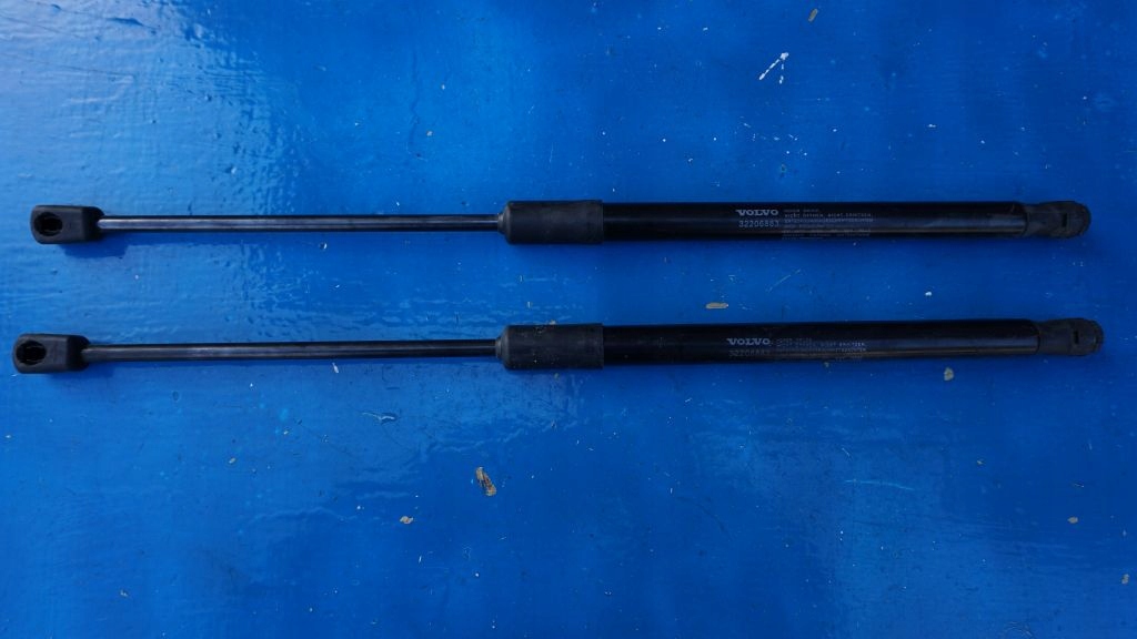 VOLVO XC40 damper telescope bonnets