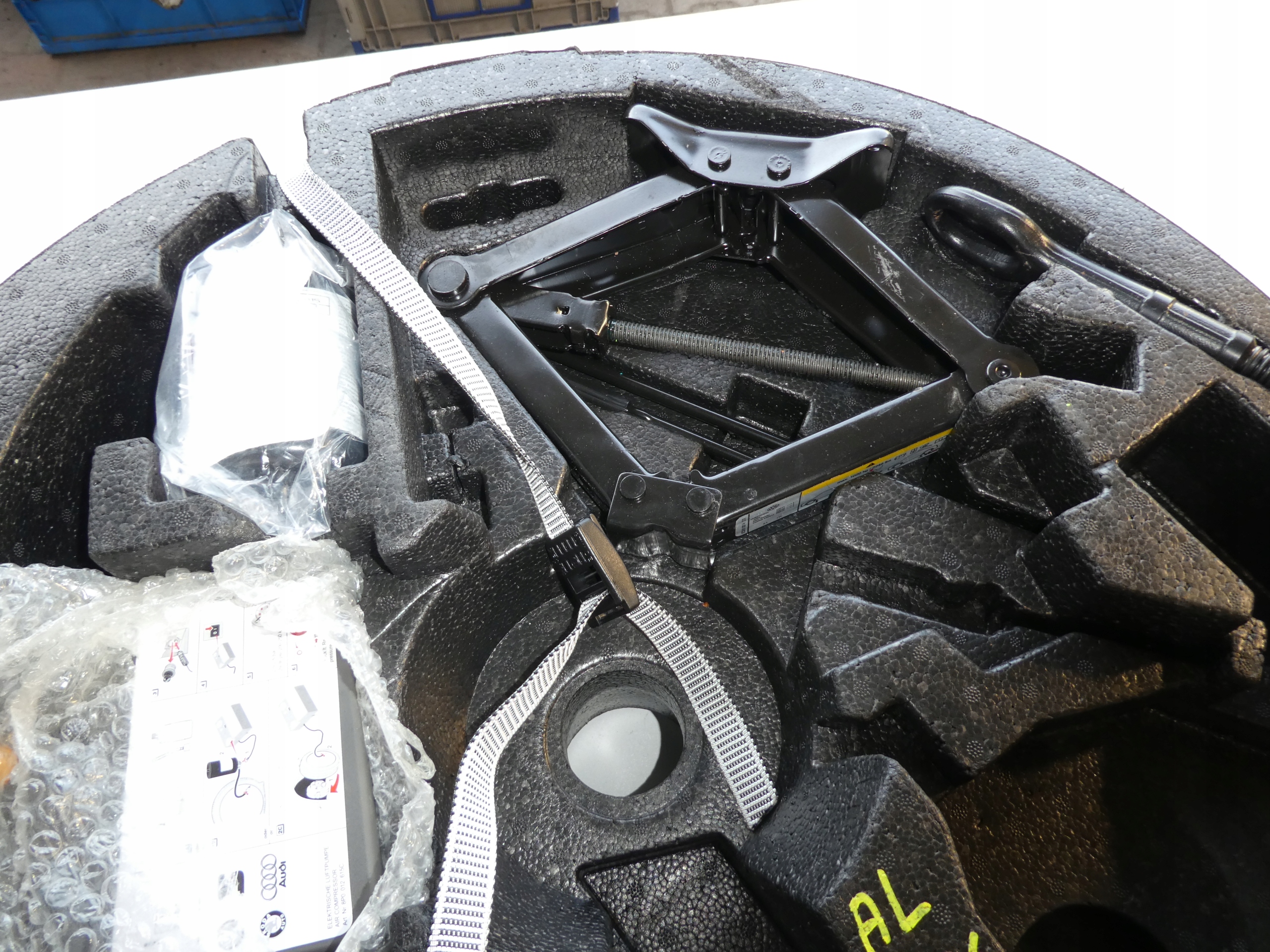 CRIC MARTINETTO COMPRESSORE VW JETTA 5C0012109B