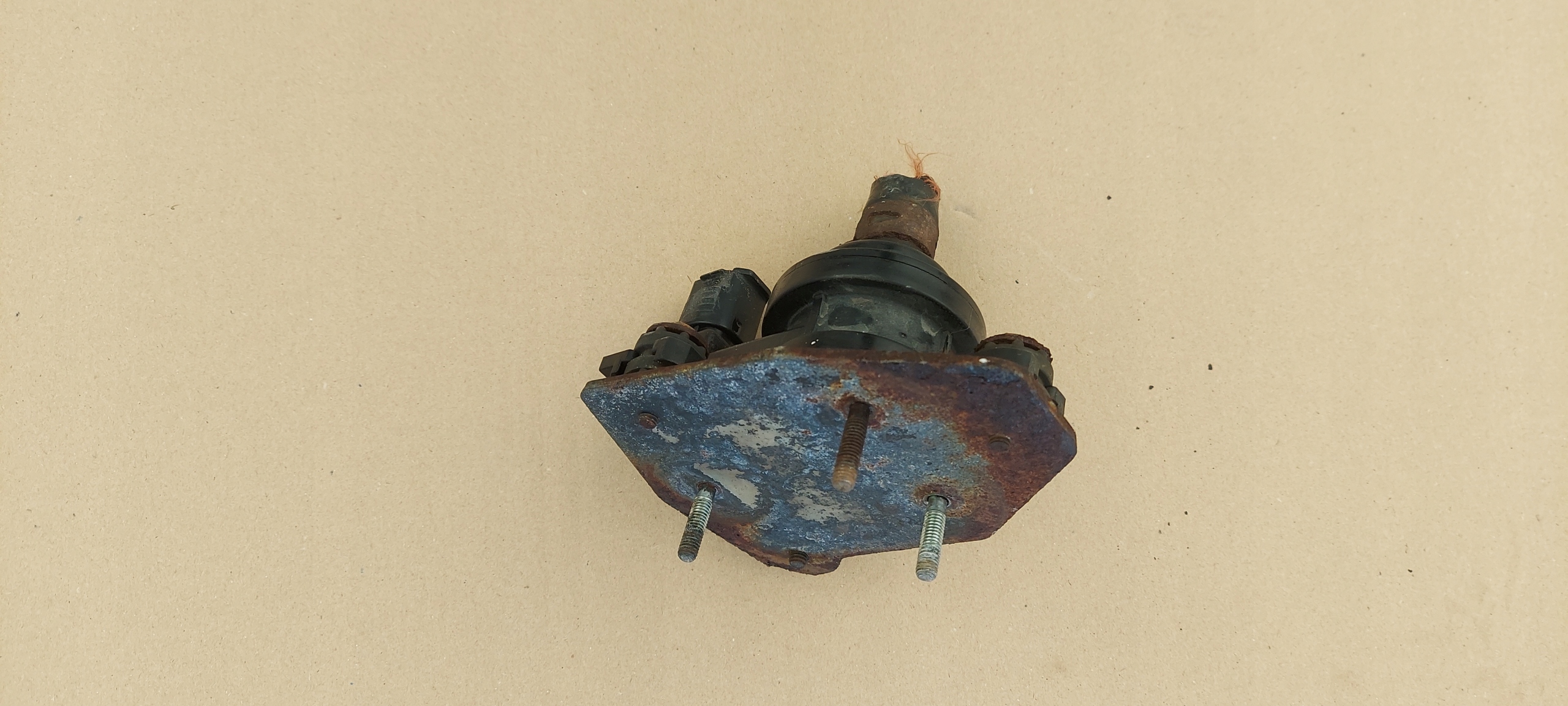 pumpa OBIEGOWA vode LEXUS RX 03-09