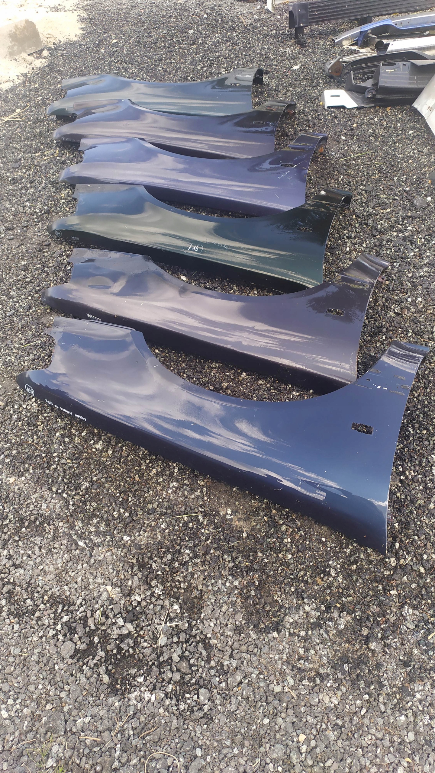 NISSAN MAXIMA QX 1995 1998 BLOTNIK PRAWY