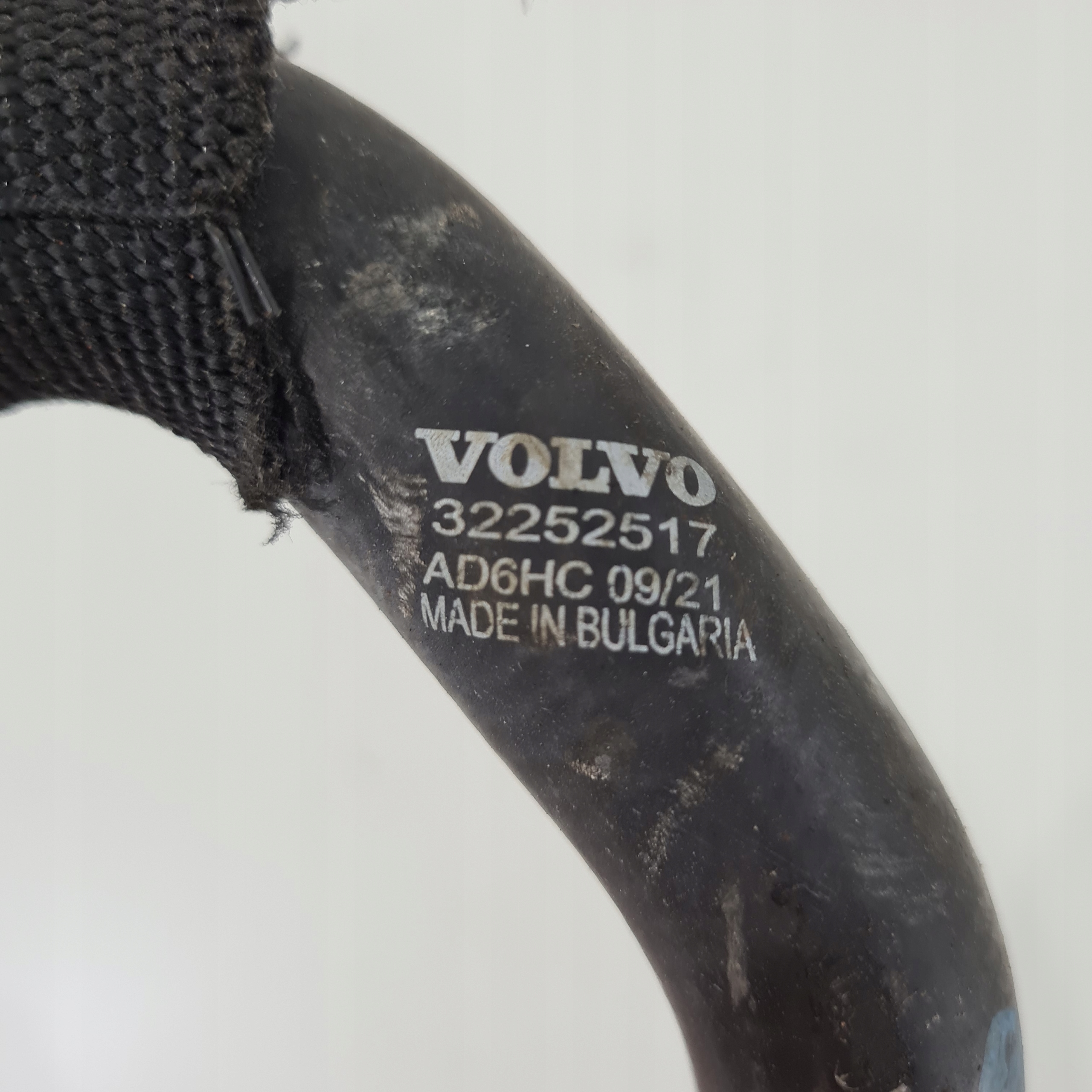 cijev prijenos crijevo vode VOLVO XC60 II B5 32252517
