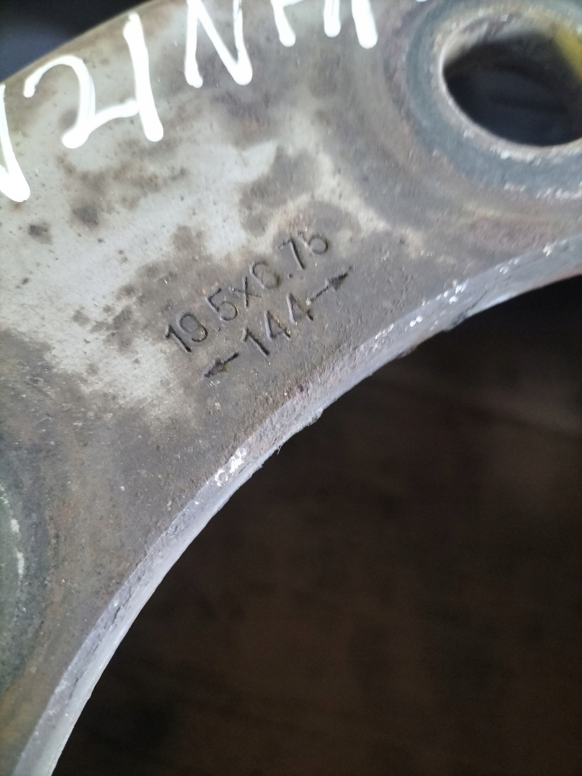 wheels IVECO HANKOOK AH11 245/70R19.5 2-SZT