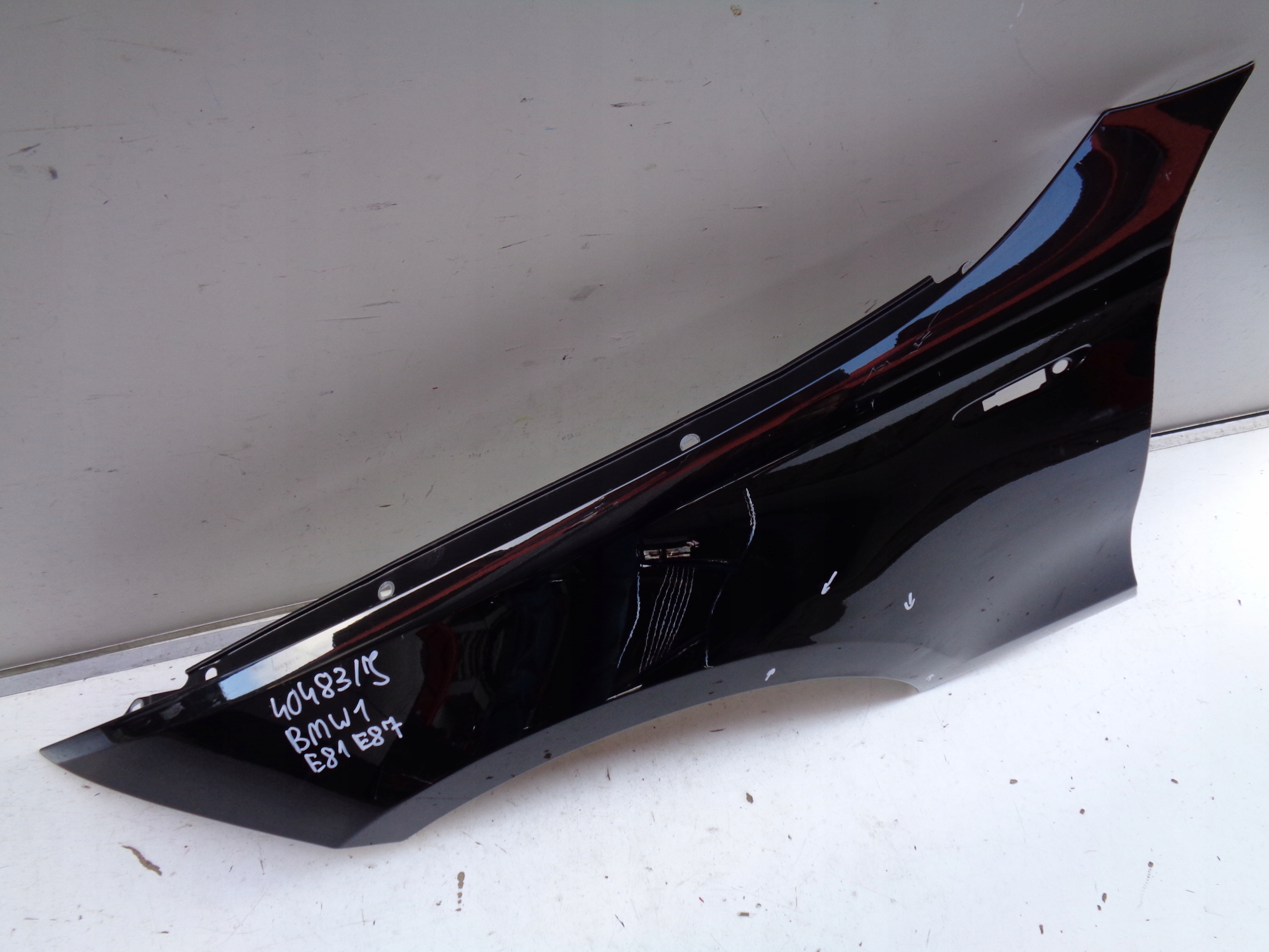 fender left front BMW 1 E81 E87 NR 40483