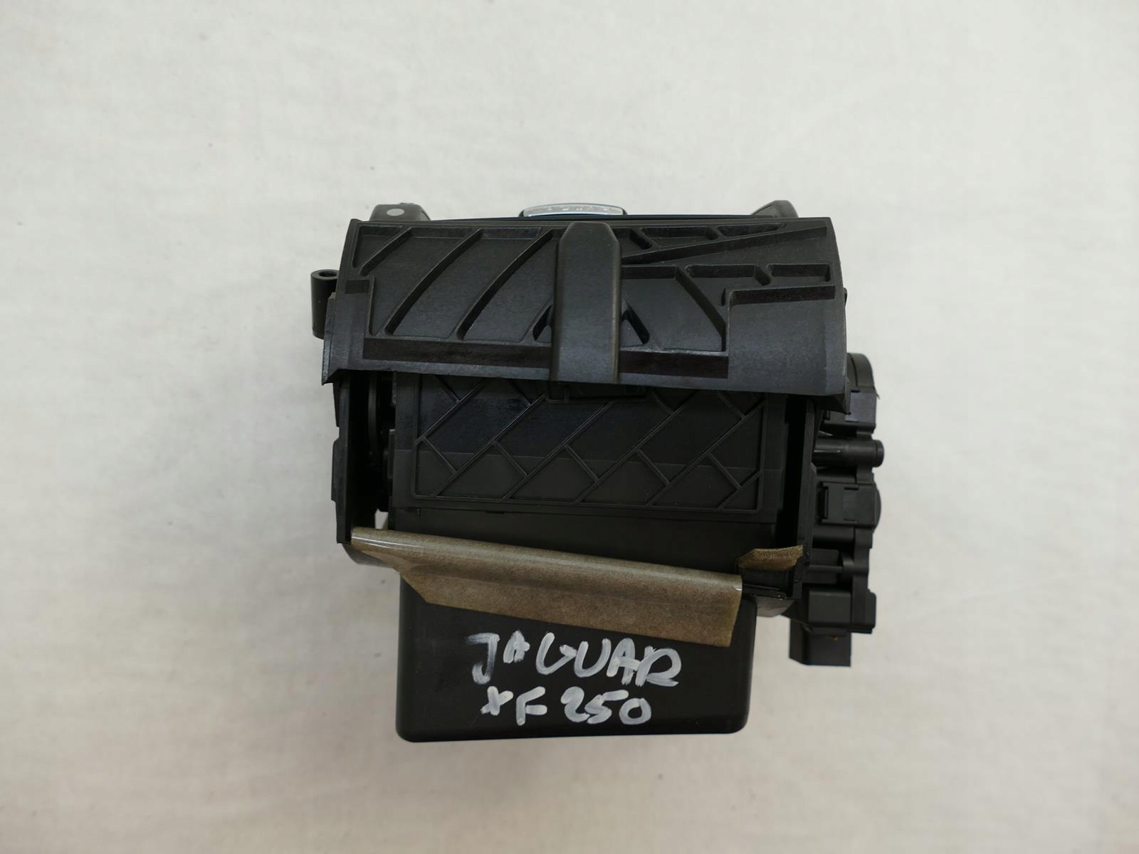 JAGUAR XF X250 XFR LIFT grid air conditioning devices left
