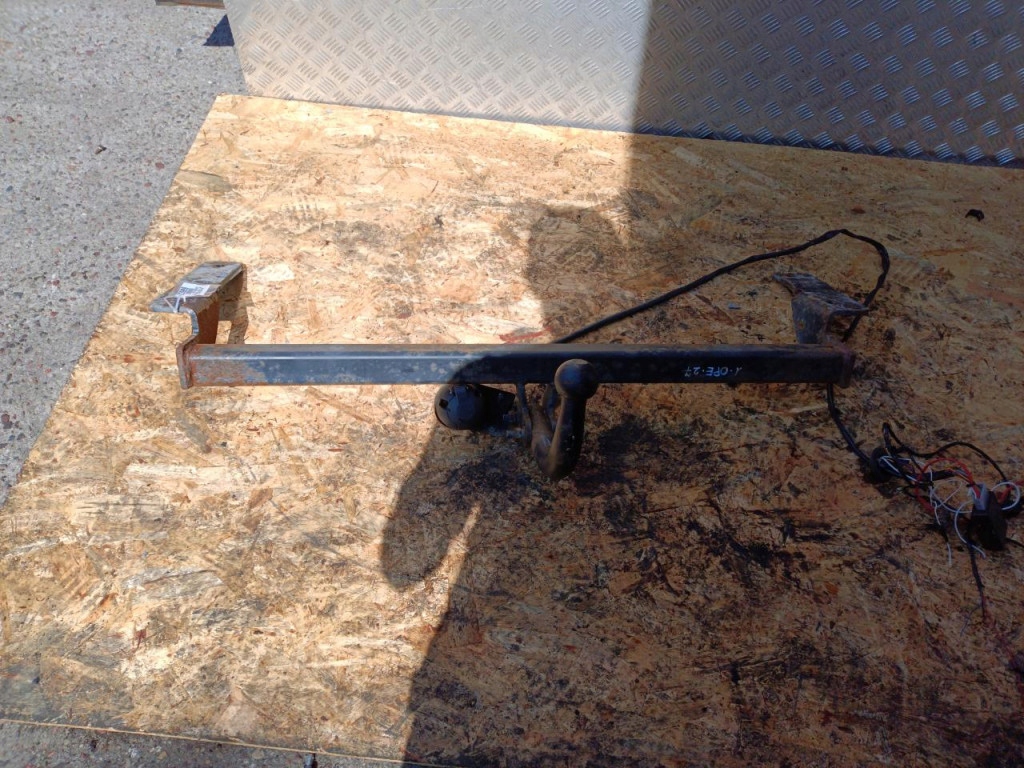 OPEL ASTRA H HB 5D HAK HOLOWNICZY ---