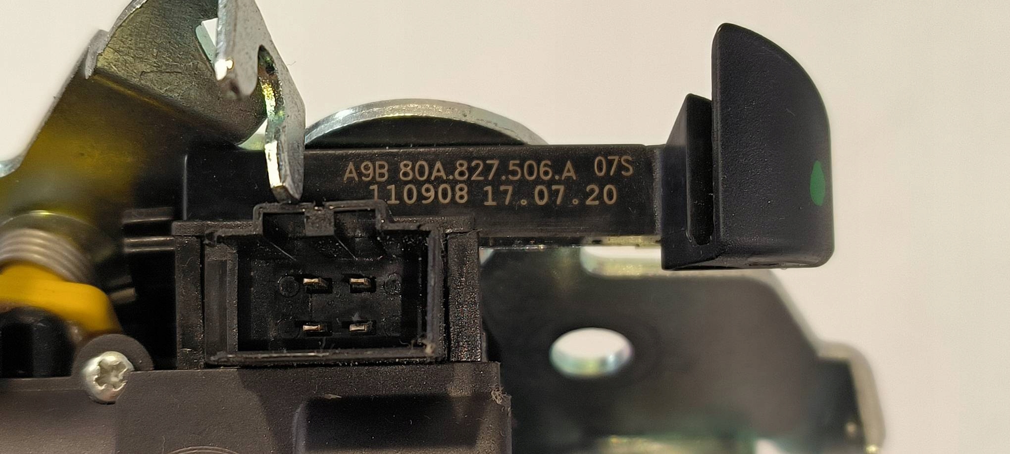 lock bonnet 80A827506A AUDI Q5 II FY