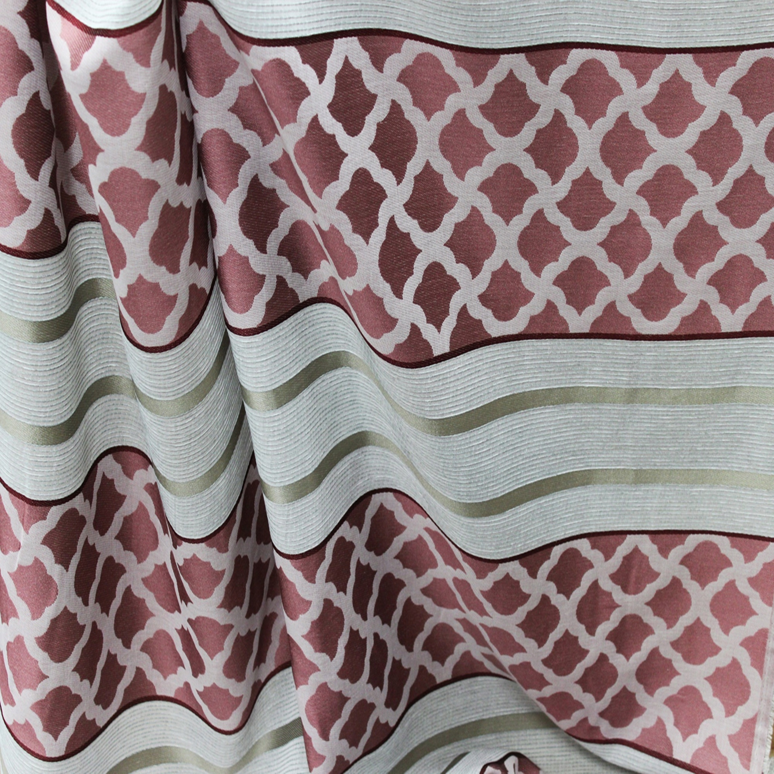 

Zasłona w Pasy Brudny Róż Marokańska Kończyna