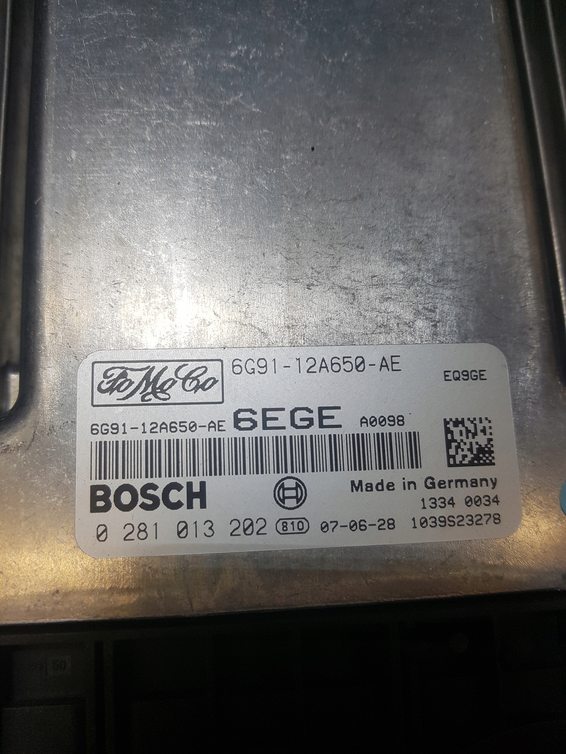 computer of the engine control unit LAND ROVER FREELANDER 2 6G91-12A650-AE