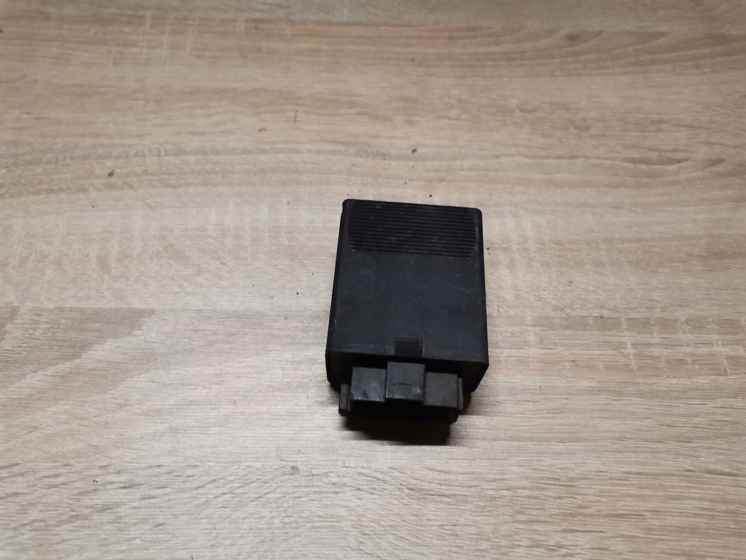 relay module VW LT 28 SPRINTER VITO 0165452332