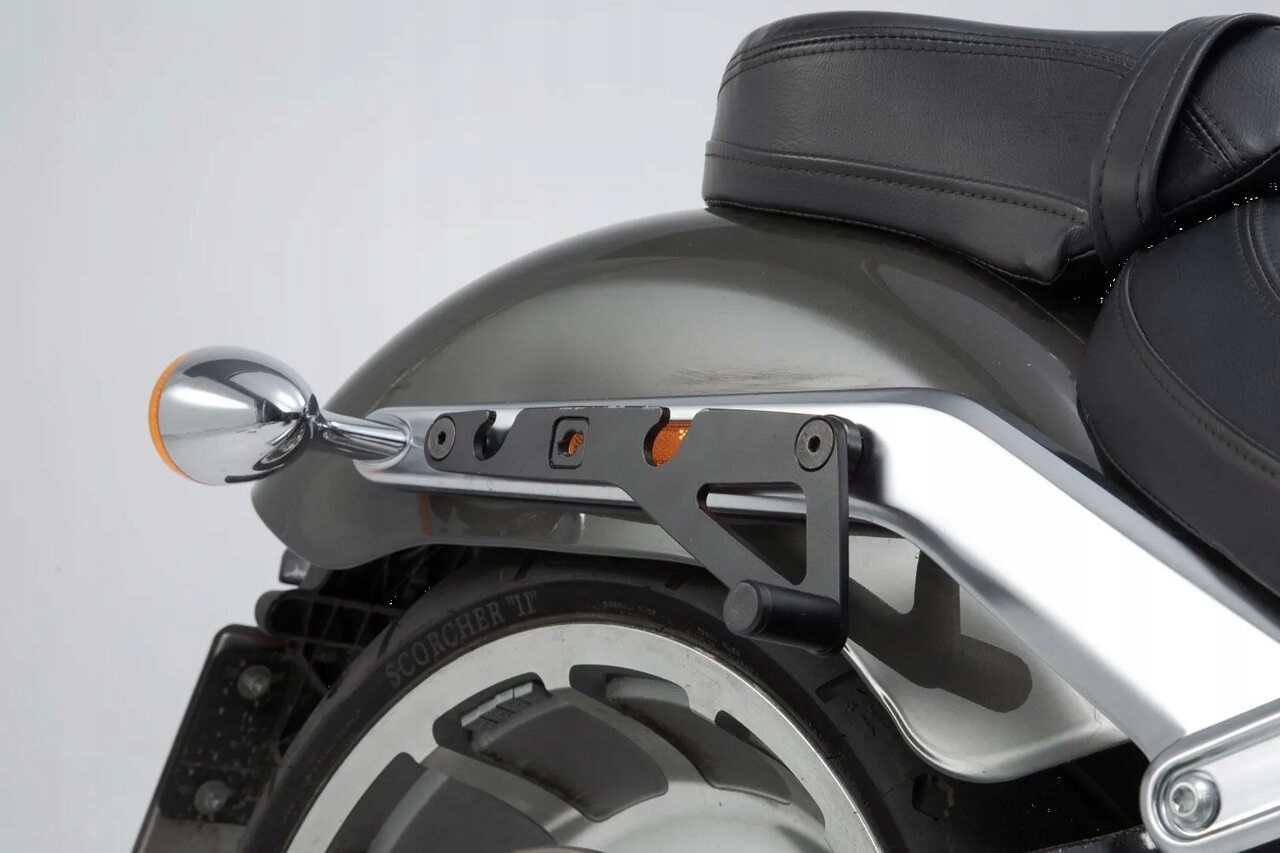Bočný rám Slh Pravý Sw-motech Slh Side Carrier Harley Davidson Flfb