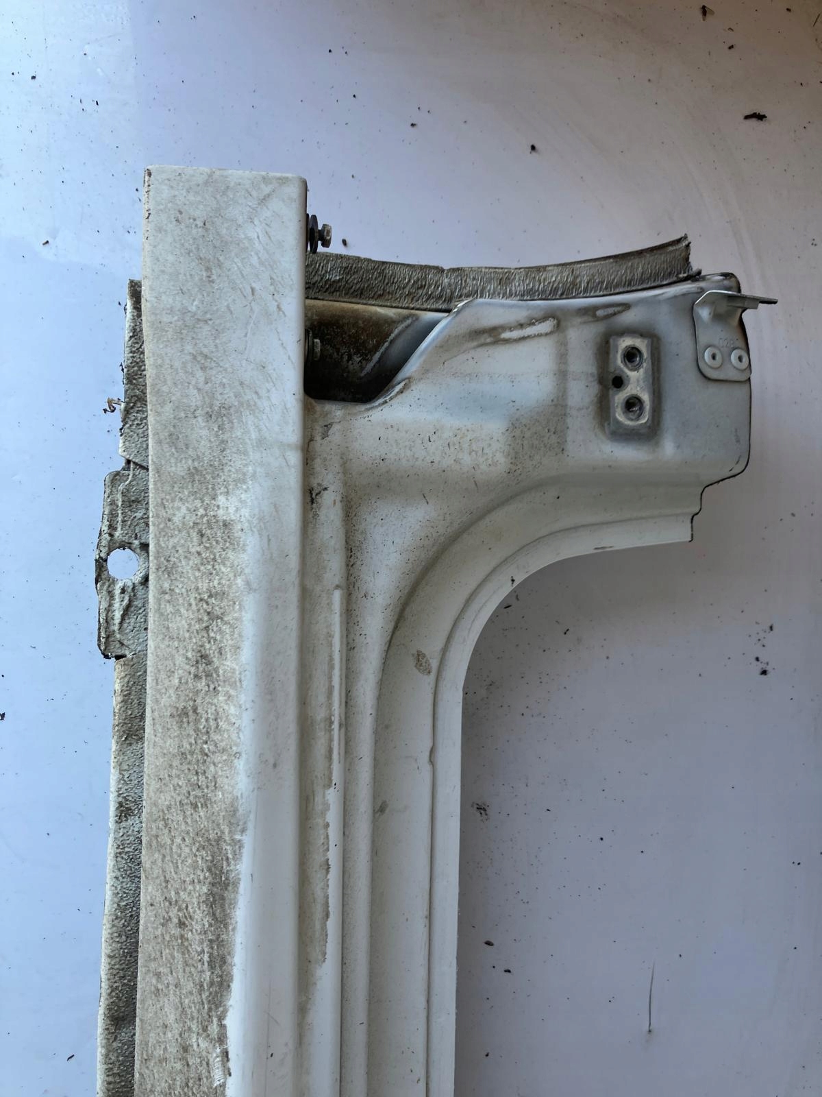threshold left front PEUGEOT 208 5D