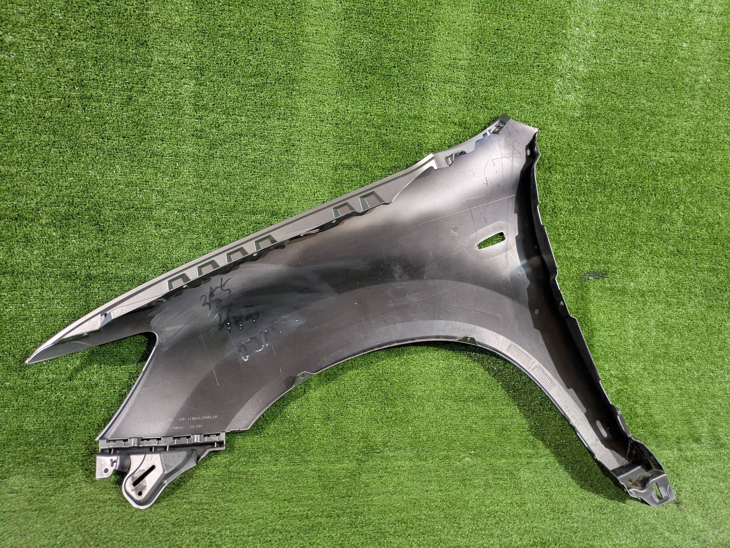 fender front right front MITSUBISHI ASX 10- NR.B664